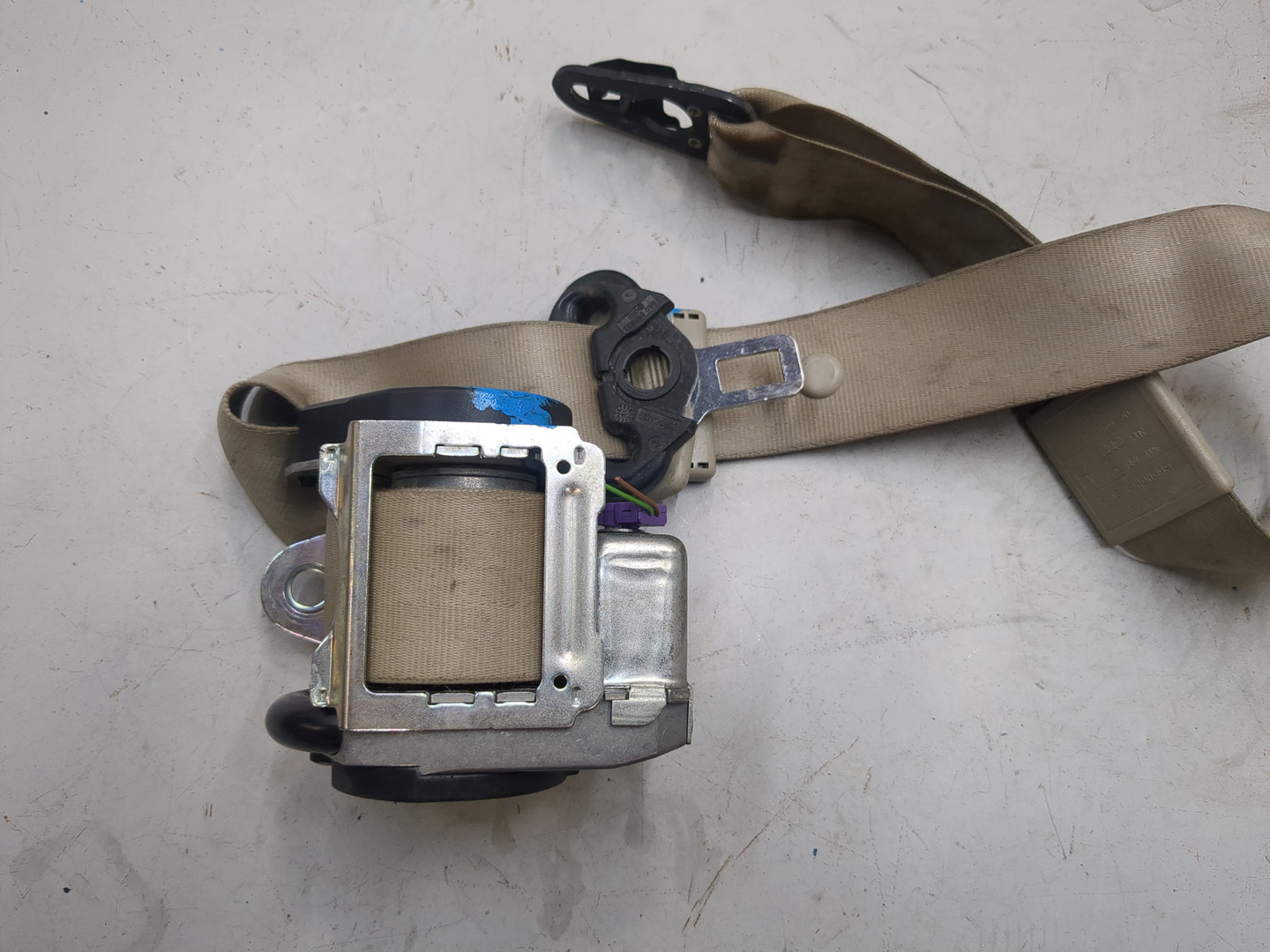 Ремень безопасности