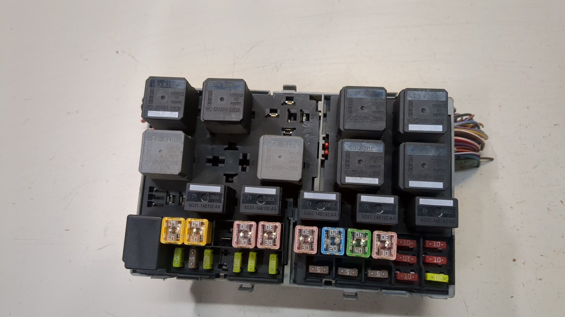 Блок предохранителей