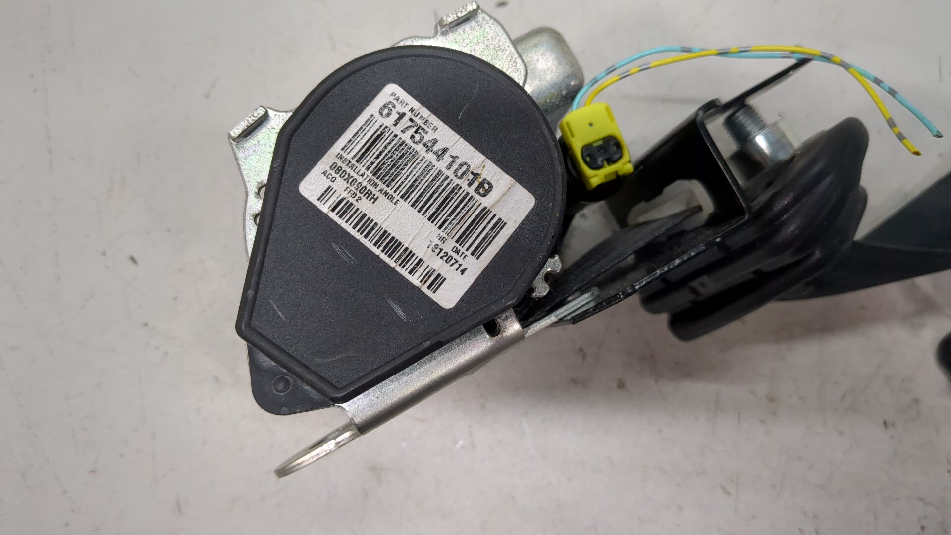 Ремень безопасности