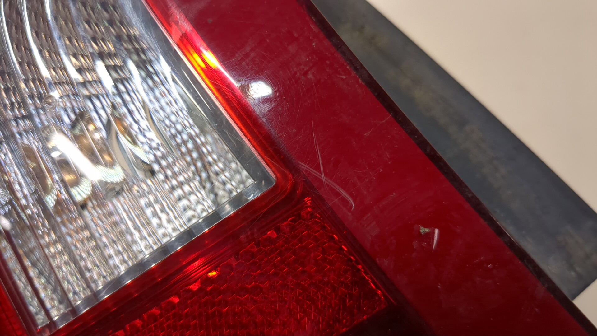 Фонарь задний левый