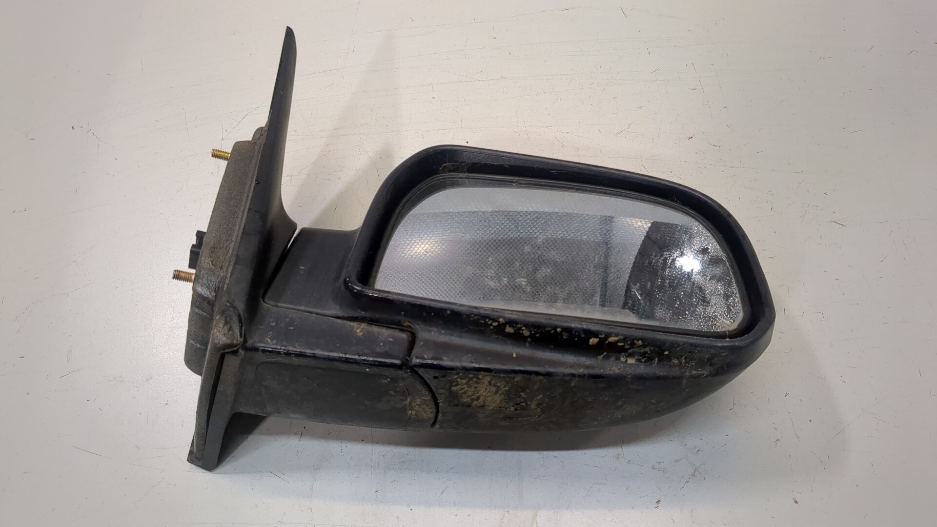 Зеркало правое электрическое