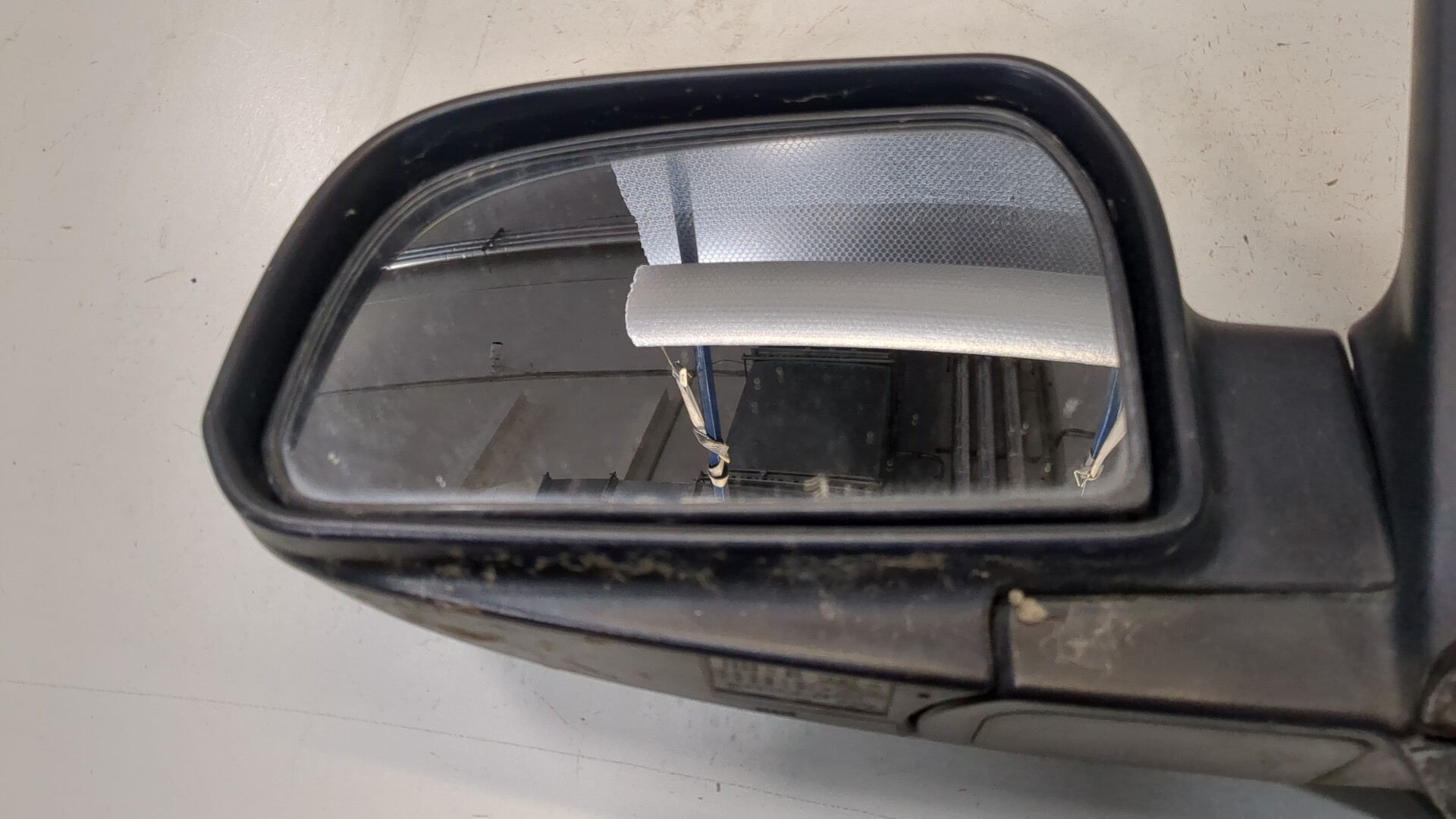 Зеркало левое электрическое