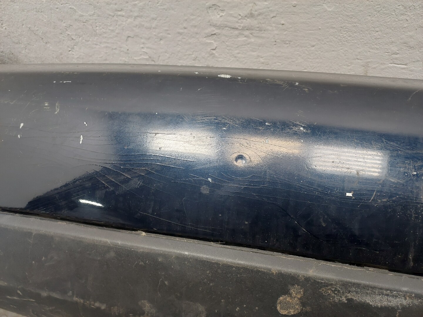 Бампер задний