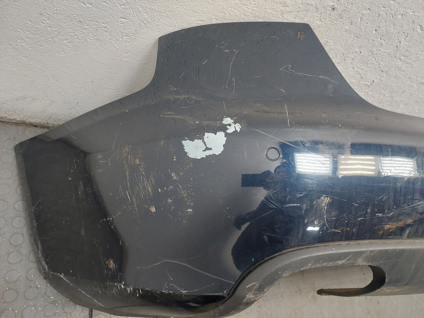 Бампер задний