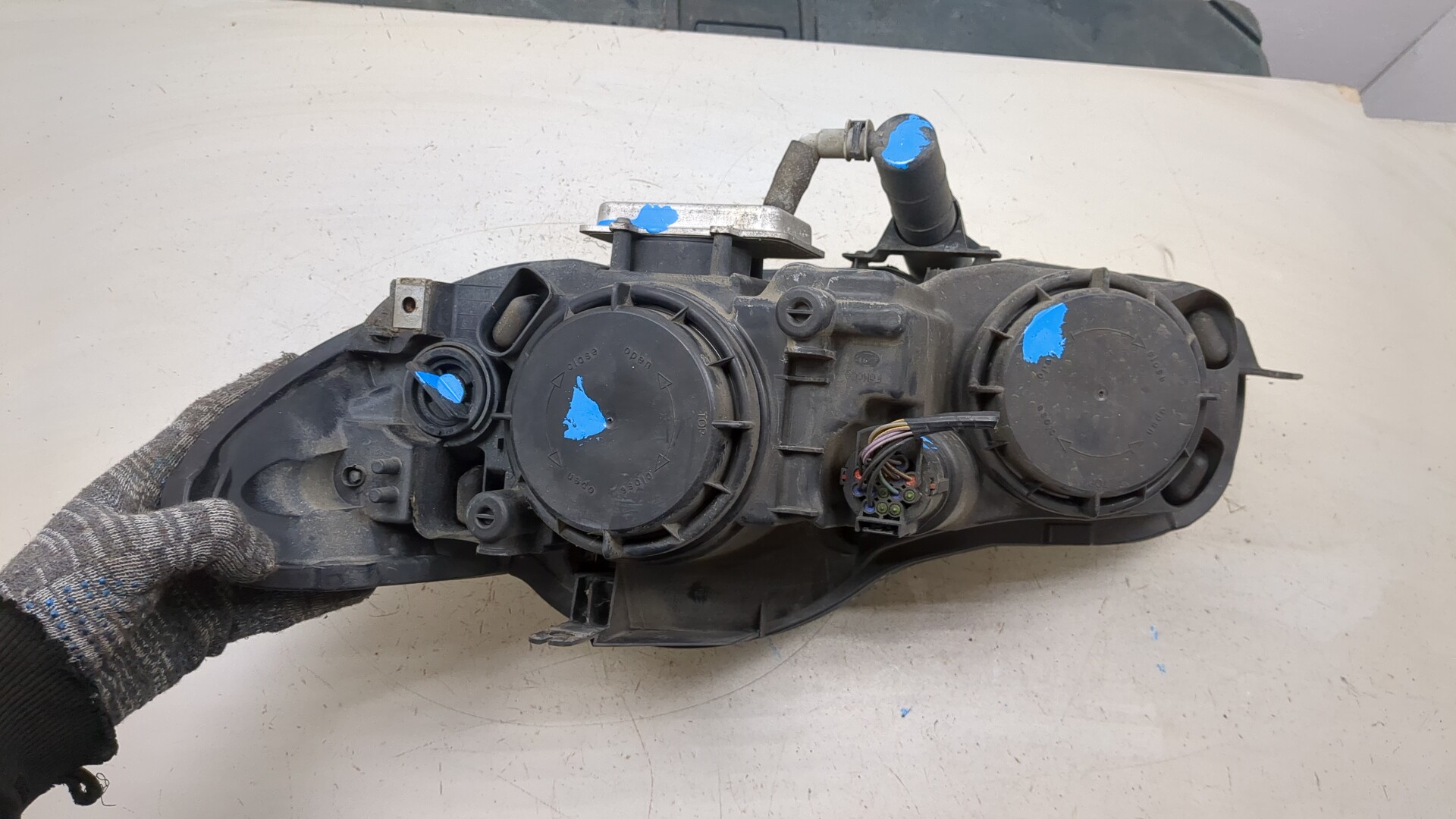 Фара правая