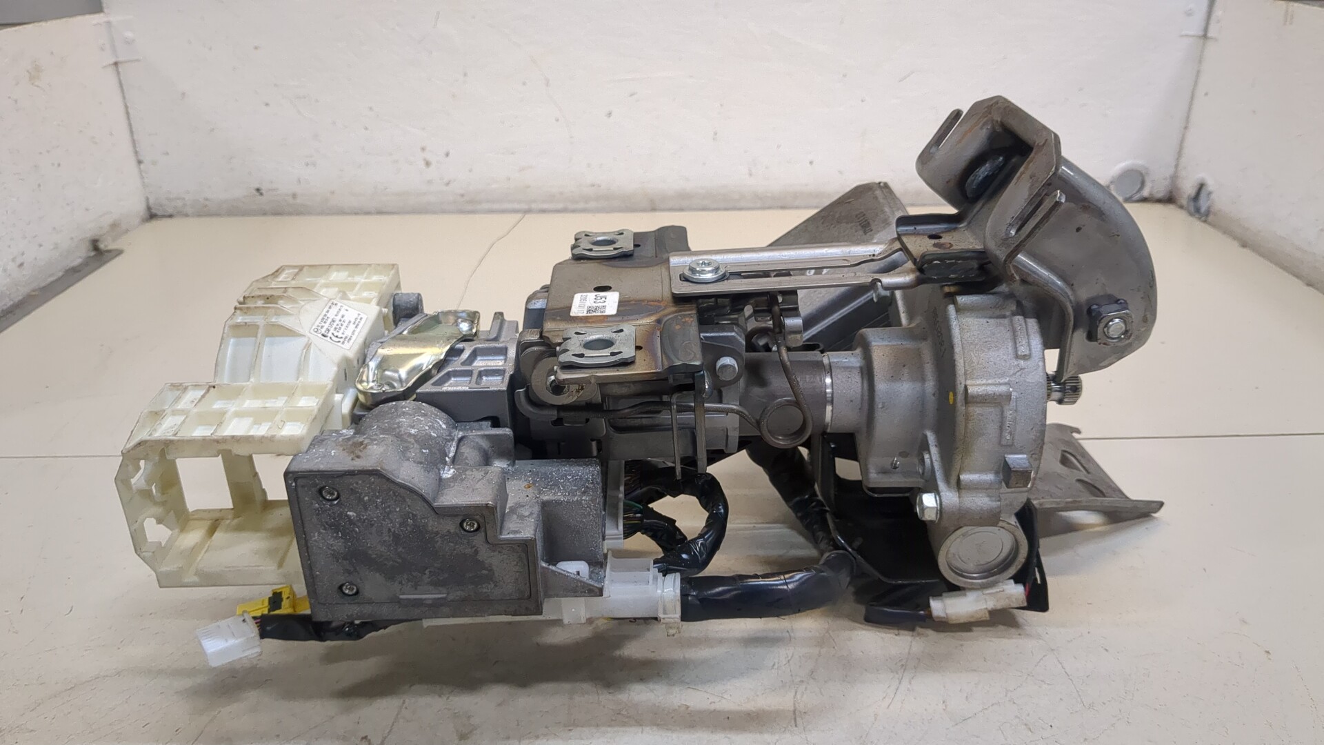 Серводвигатель рулевой рейки