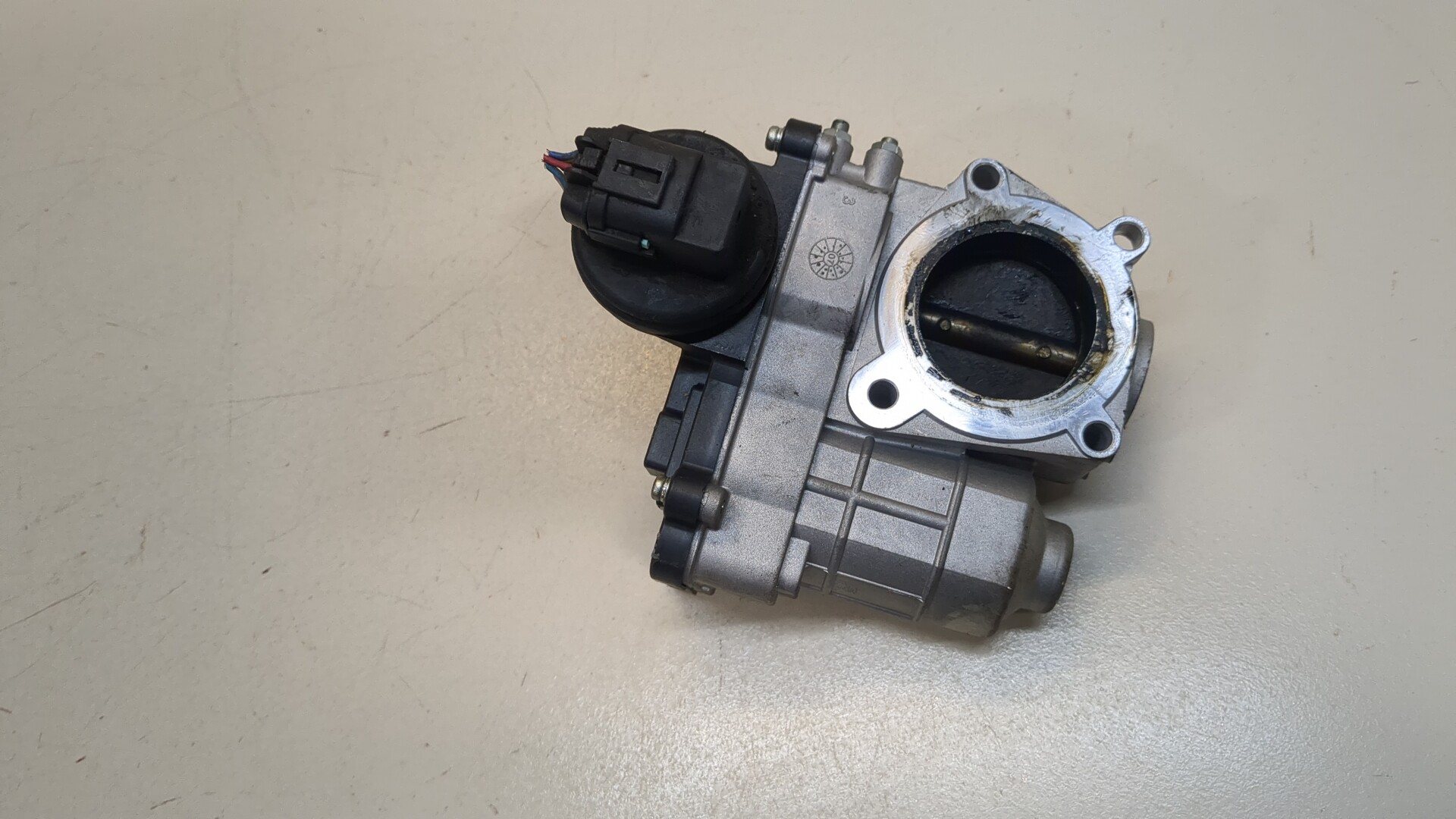 Заслонка дроссельная электрическая