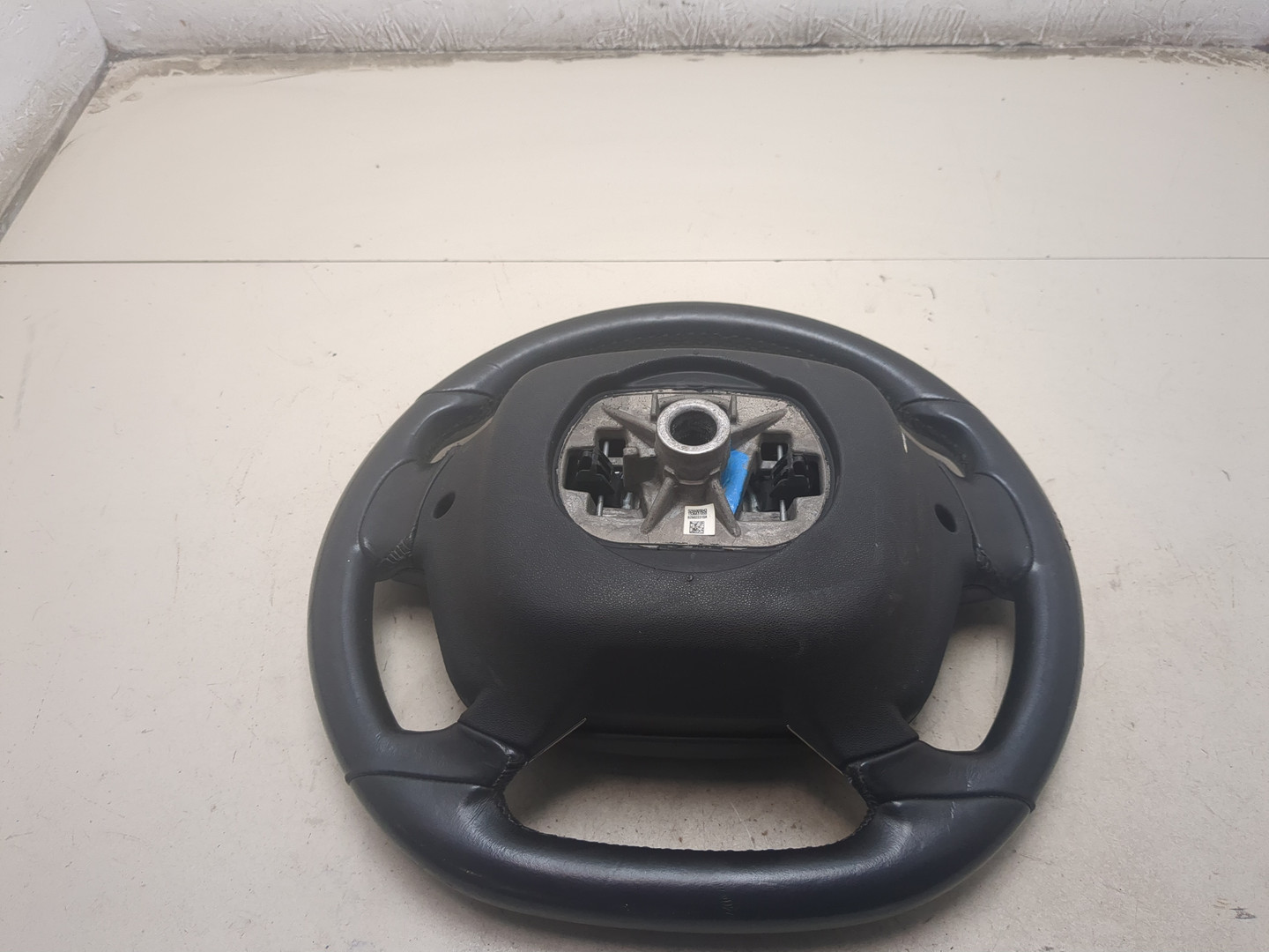 Рулевое колесо (руль)