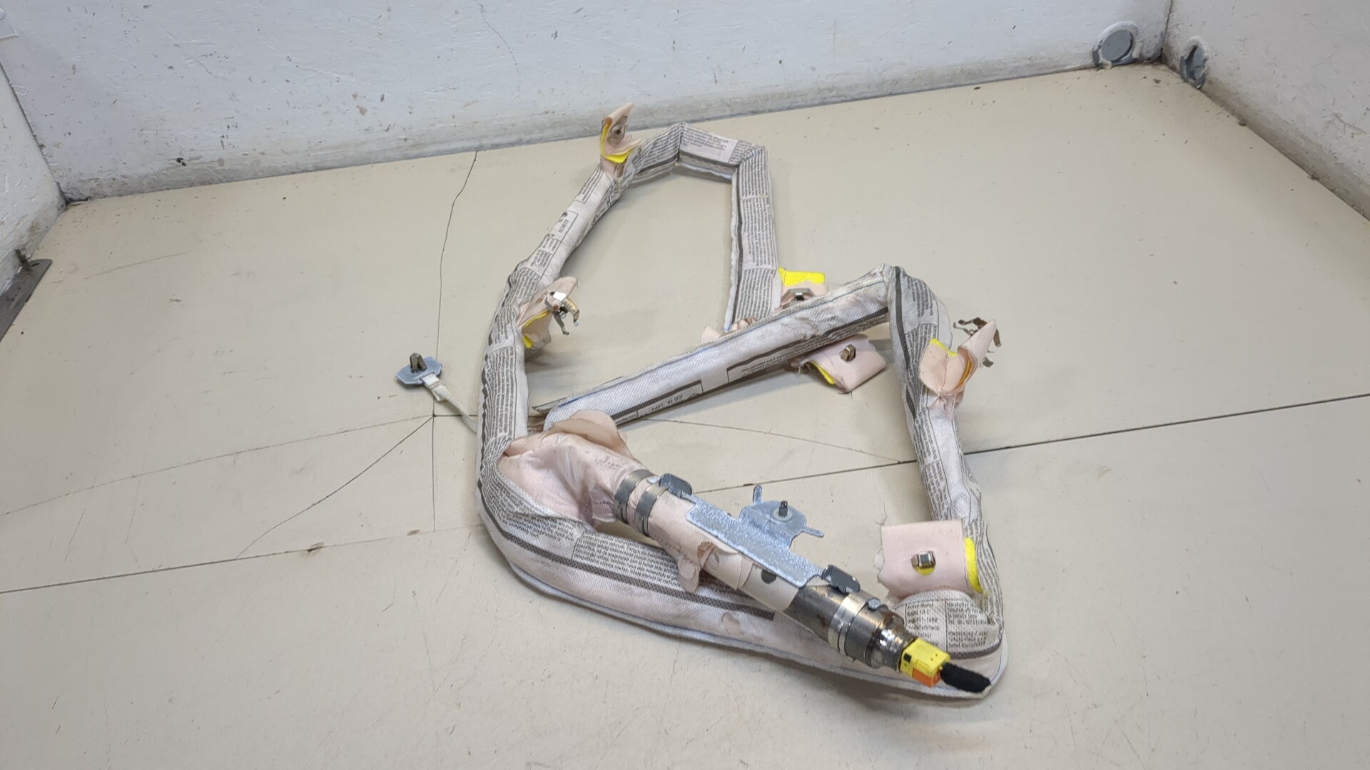 Подушка безопасности боковая (шторка)