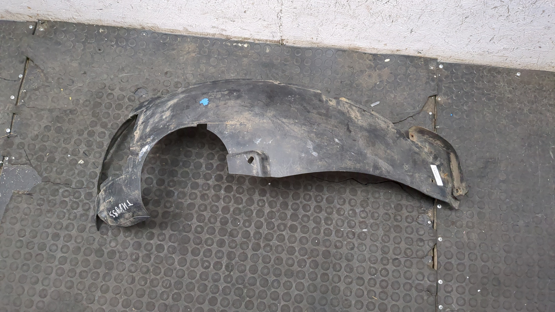 Локер передний правый