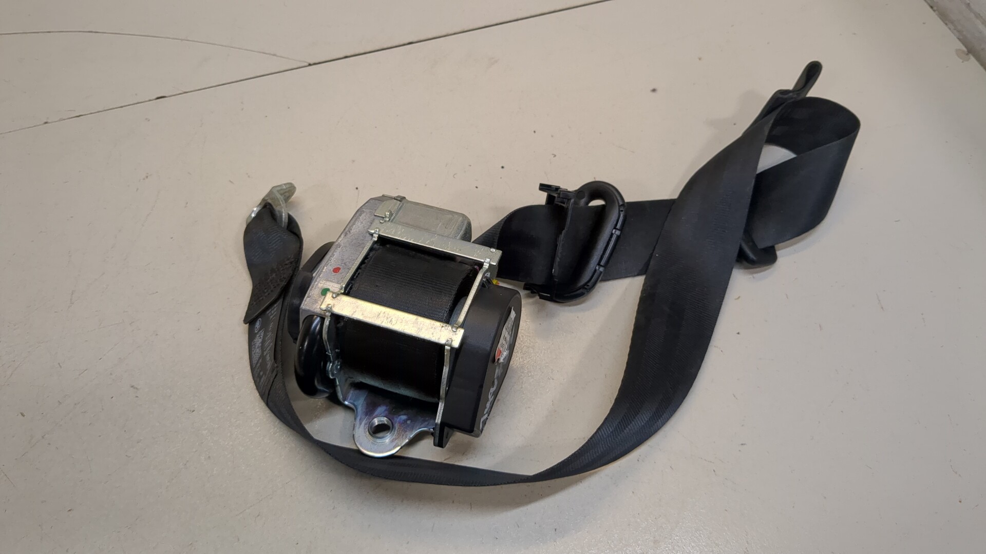 Ремень безопасности