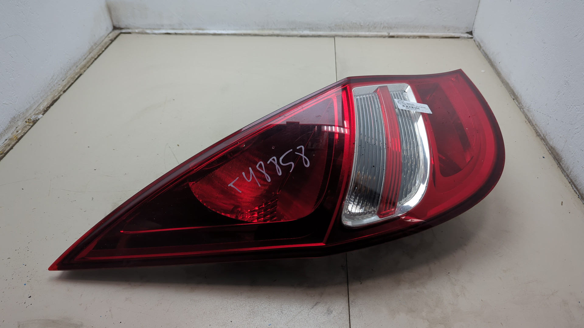 Фонарь задний левый