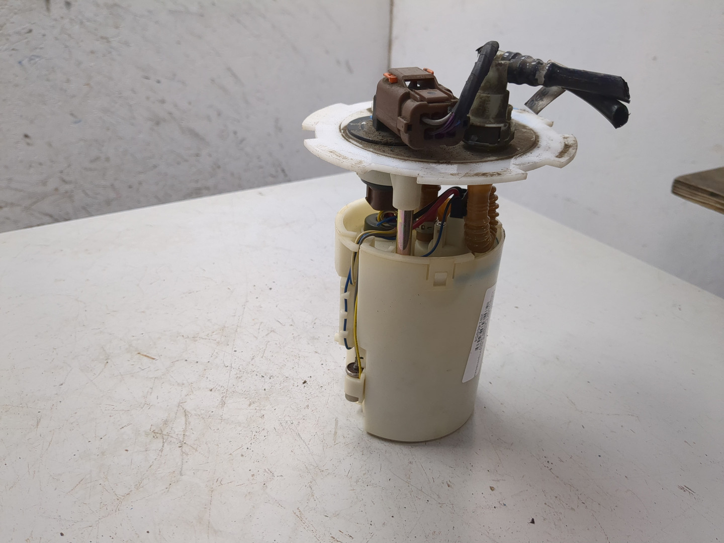 Насос топливный электрический