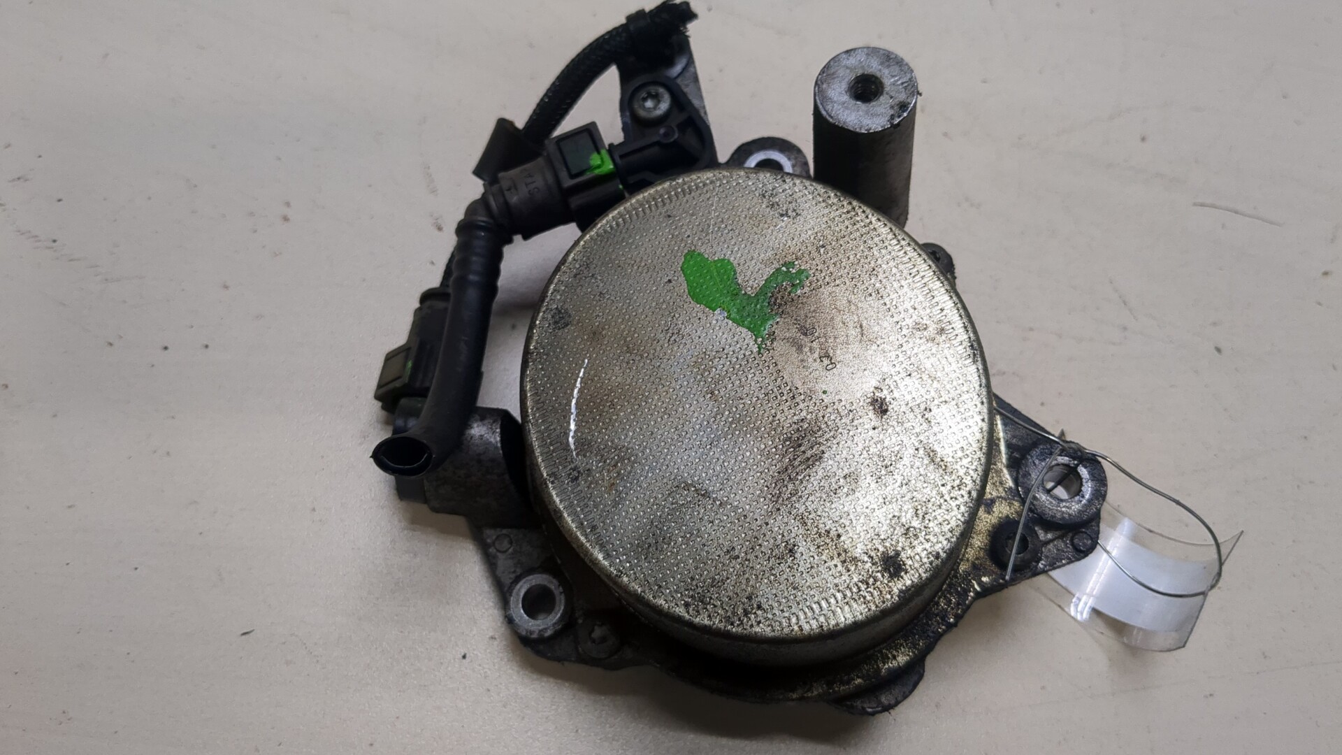 Насос вакуумный