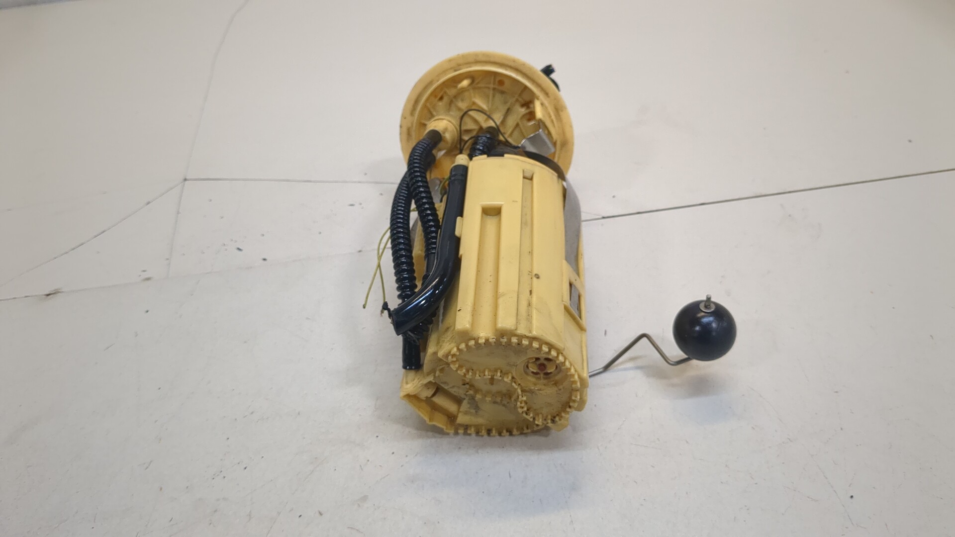 Насос топливный электрический