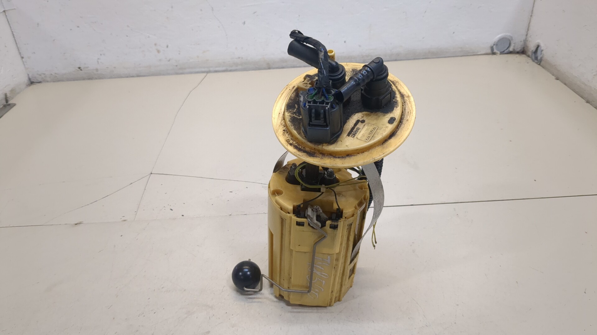 Насос топливный электрический