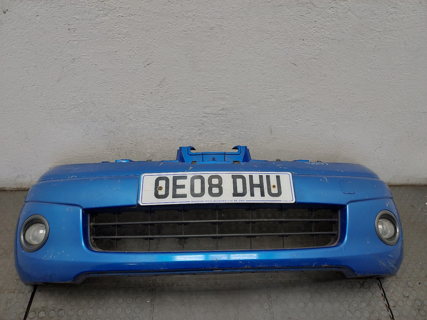 Бампер передний