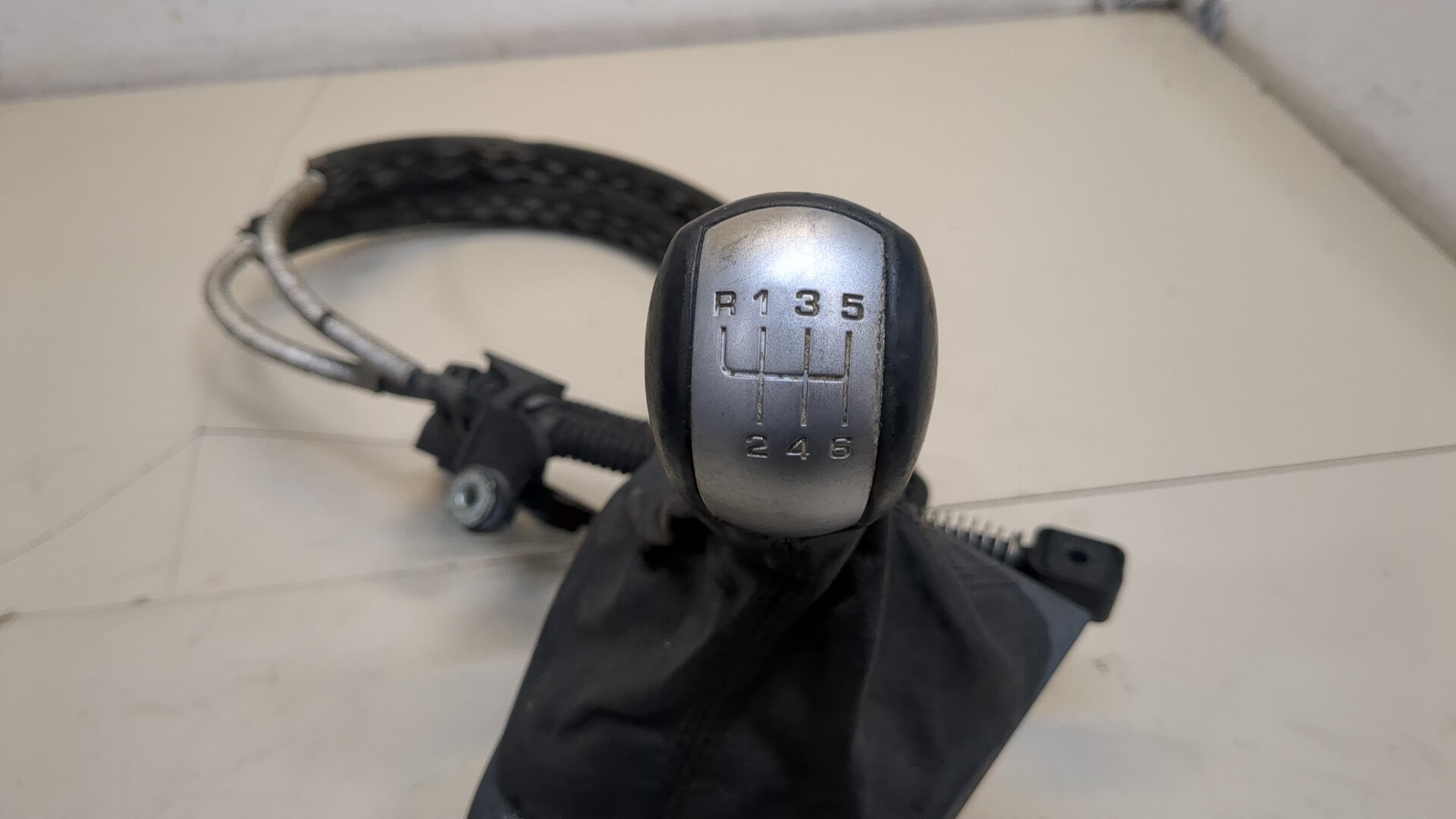 Кулиса МКПП / АКПП