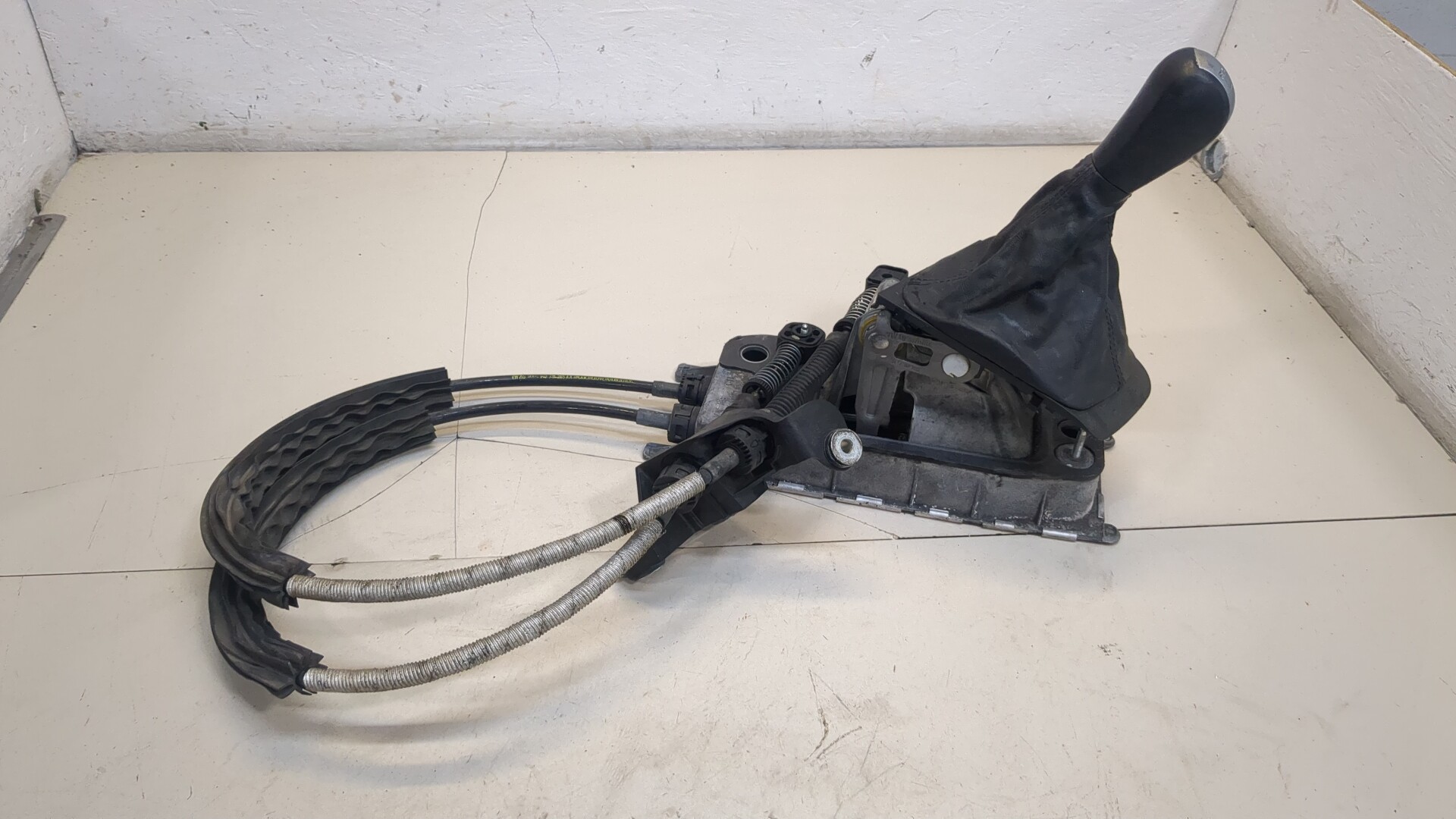 Кулиса МКПП / АКПП