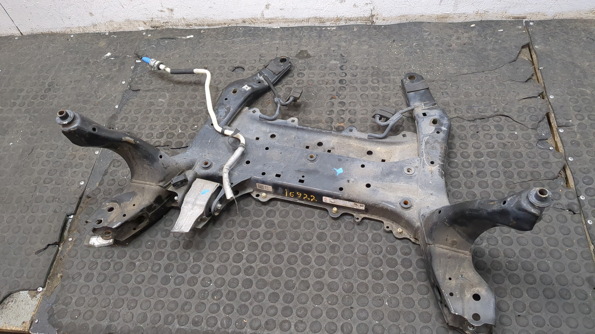 Балка подмоторная