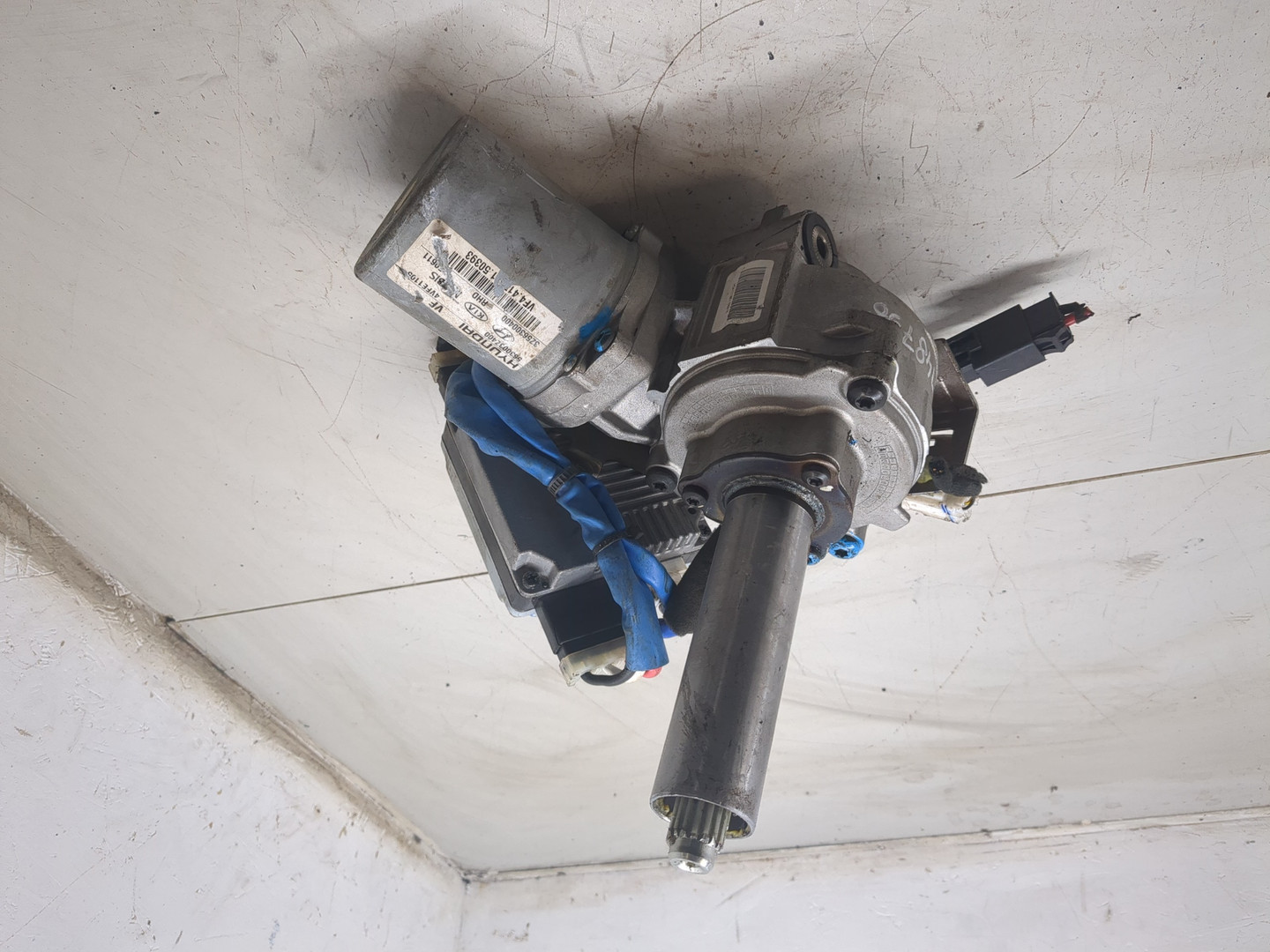 Серводвигатель рулевой рейки