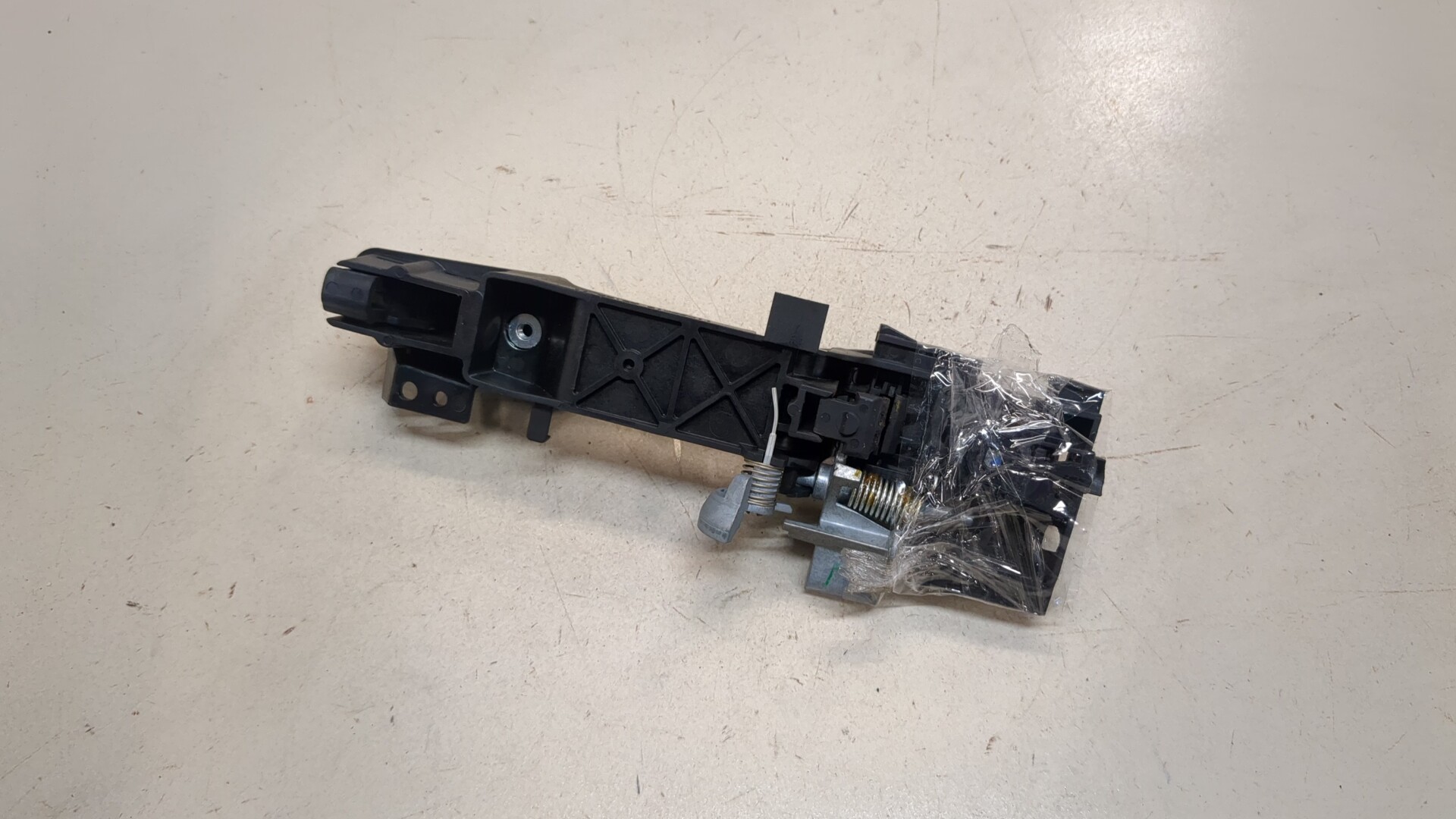 Ручка двери наружная