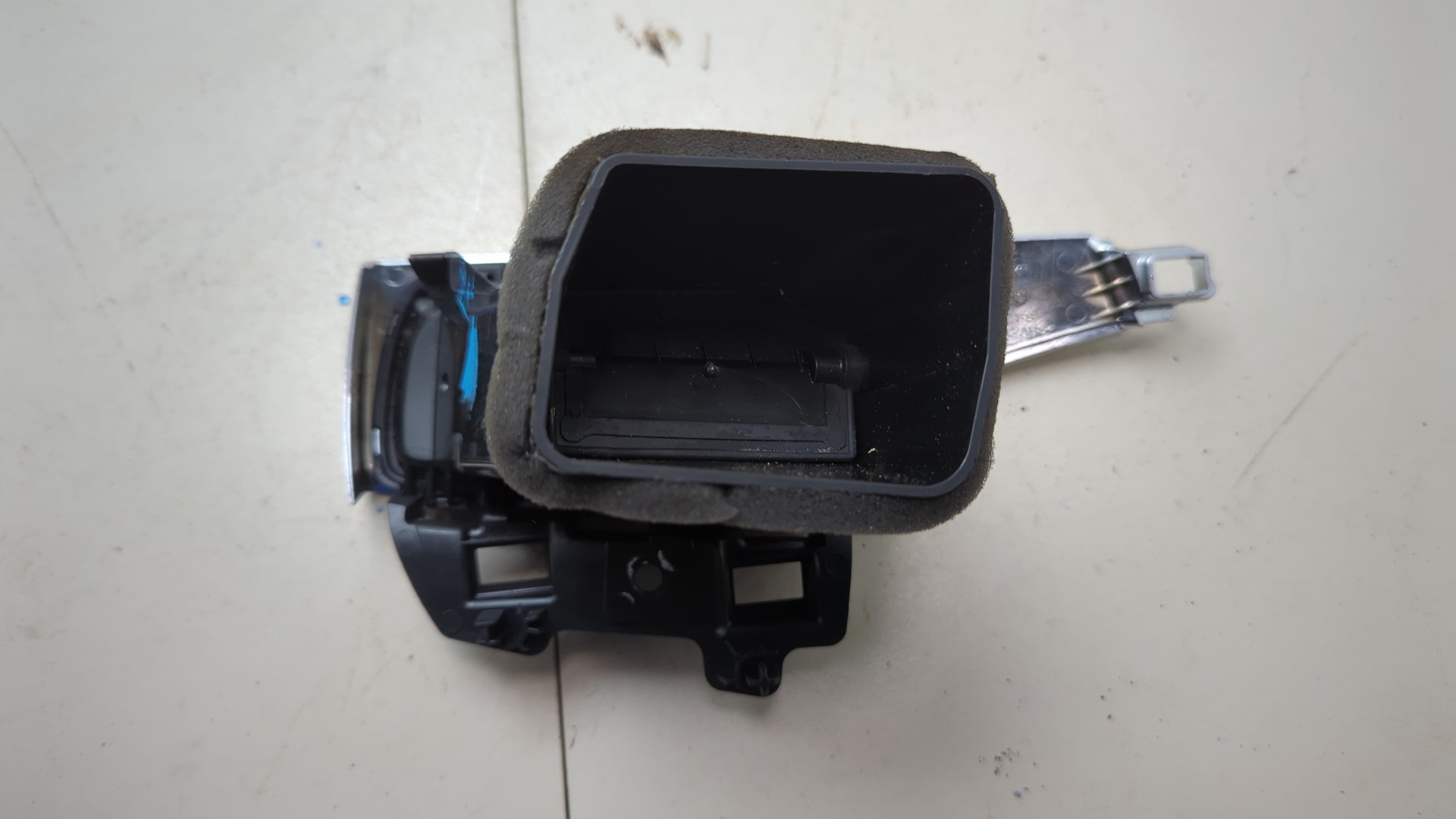 Дефлектор воздушный