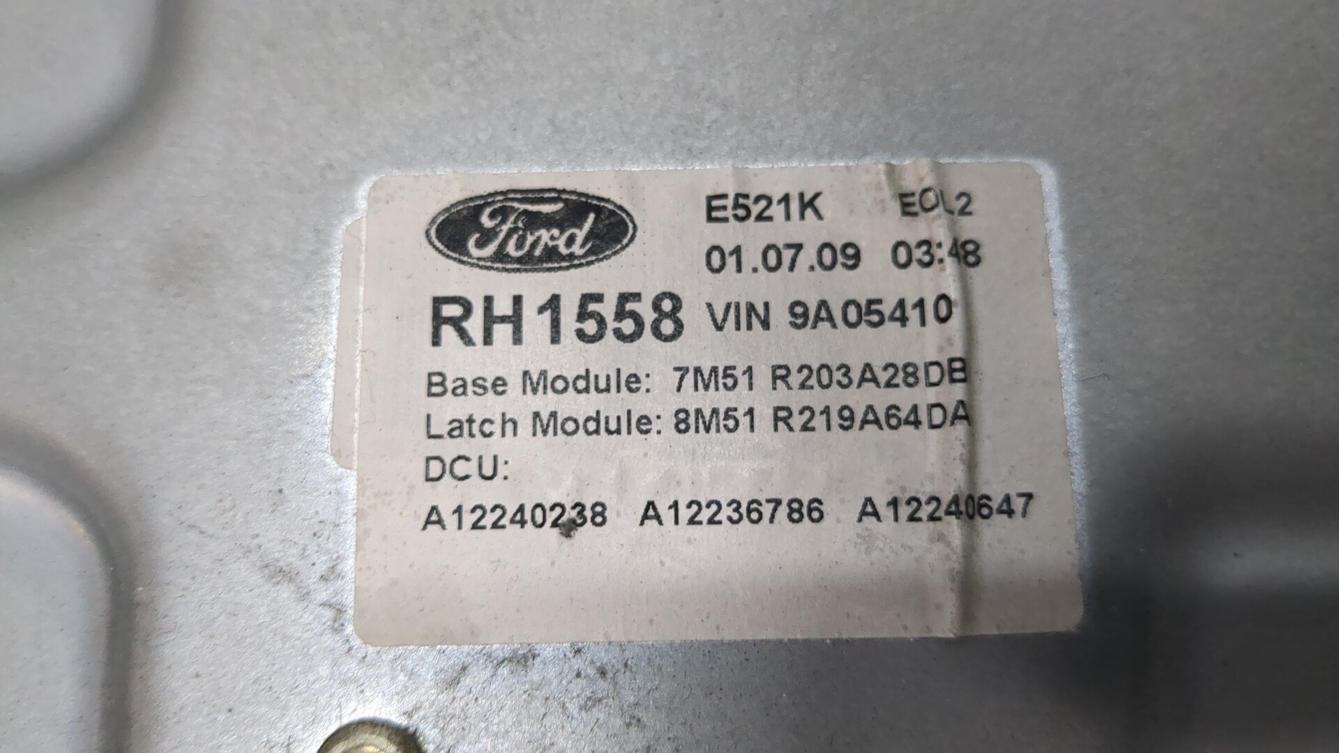 Стеклоподъемник электр. передний правый