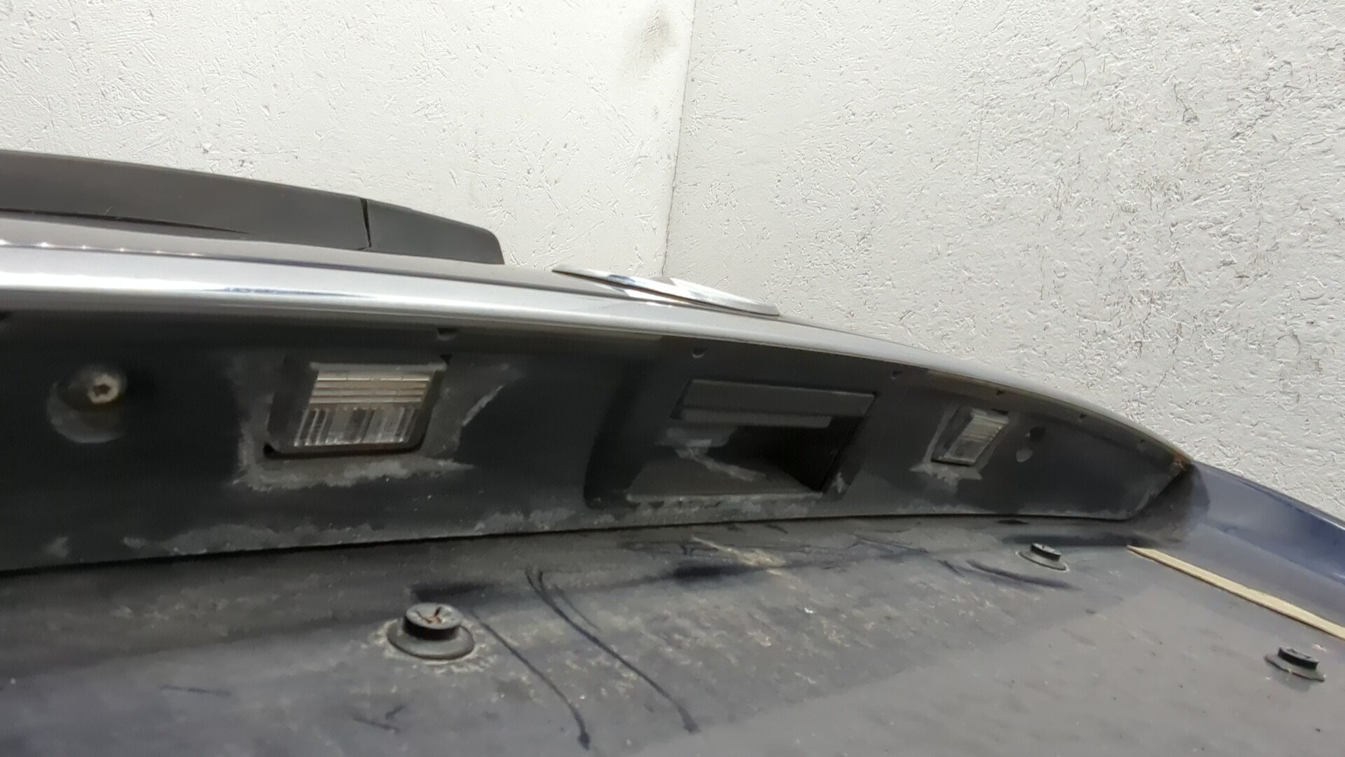 Дверь багажника