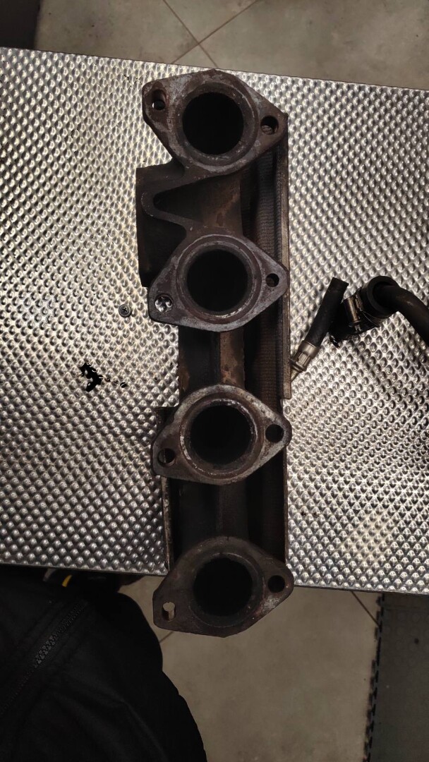 Коллектор выпускной