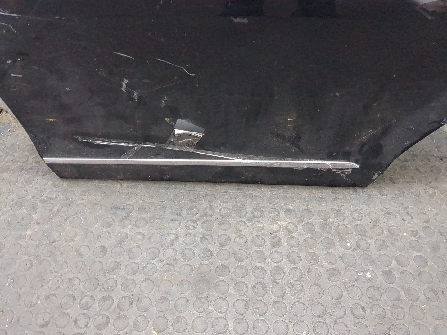 Дверь задняя левая