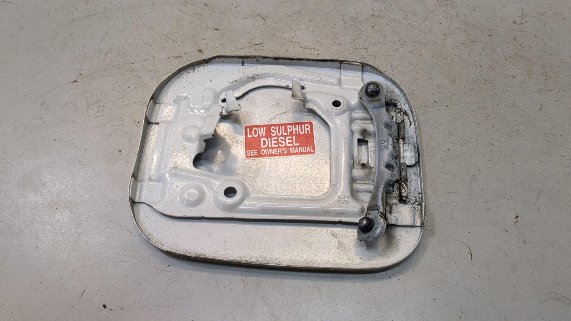 Лючок бензобака