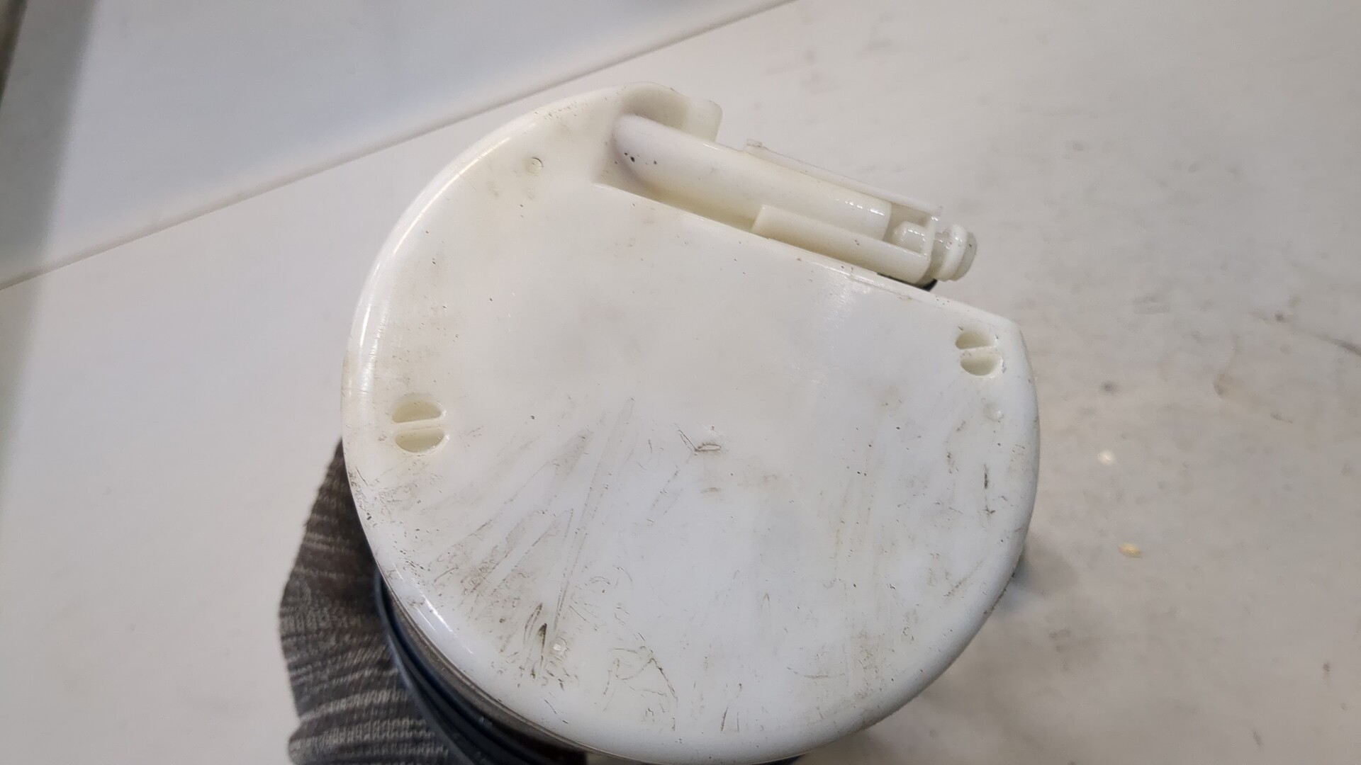 Насос топливный электрический