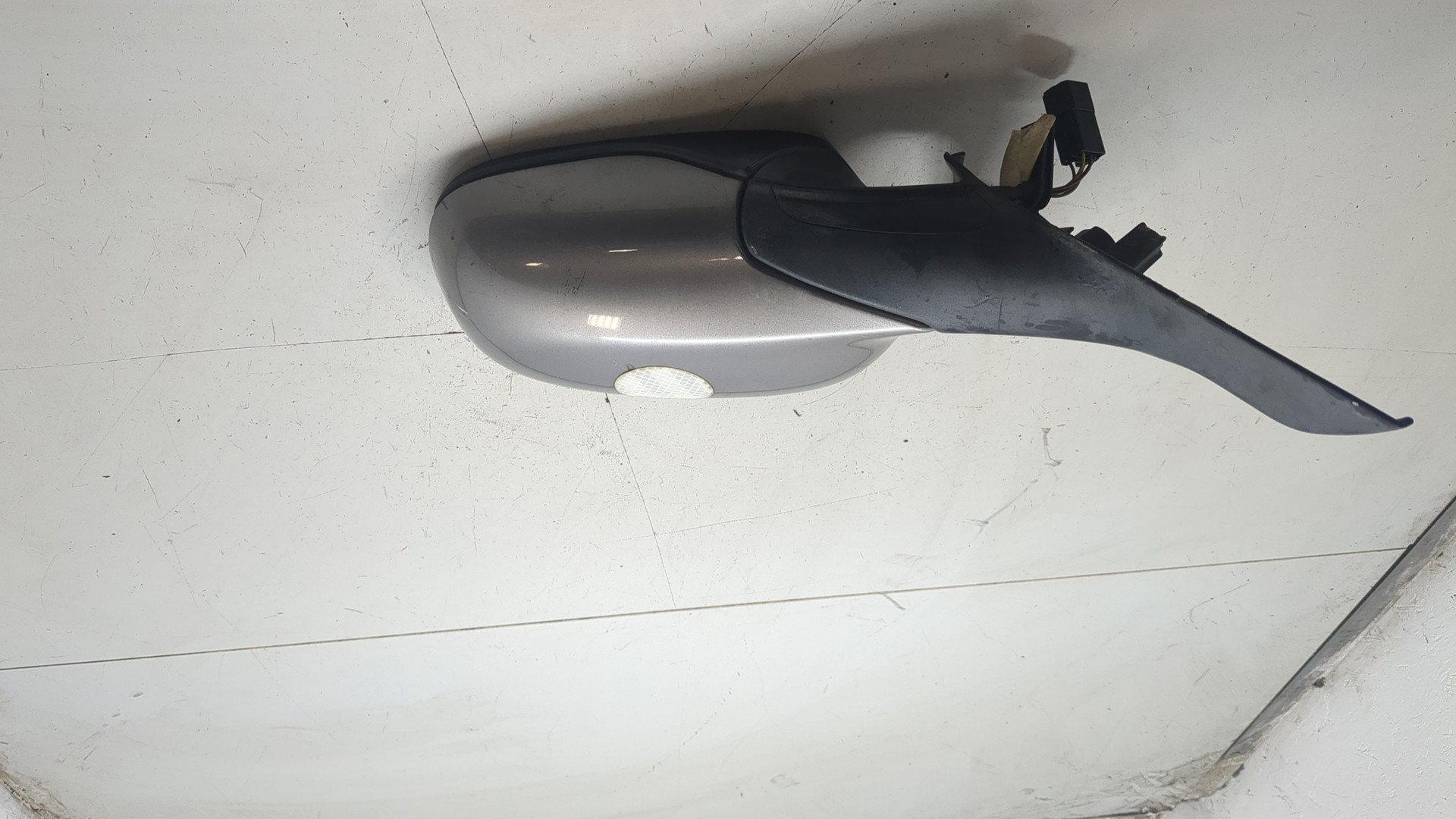 Зеркало левое электрическое