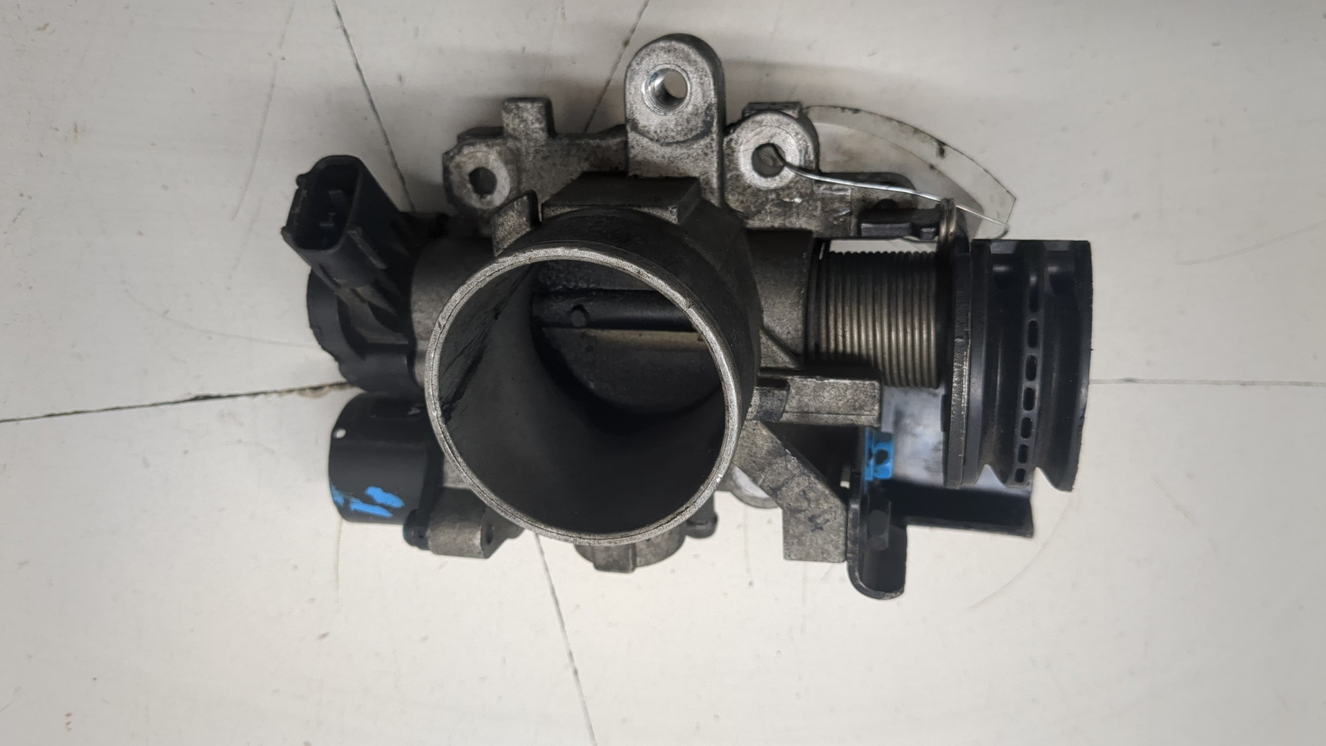 Заслонка дроссельная электрическая