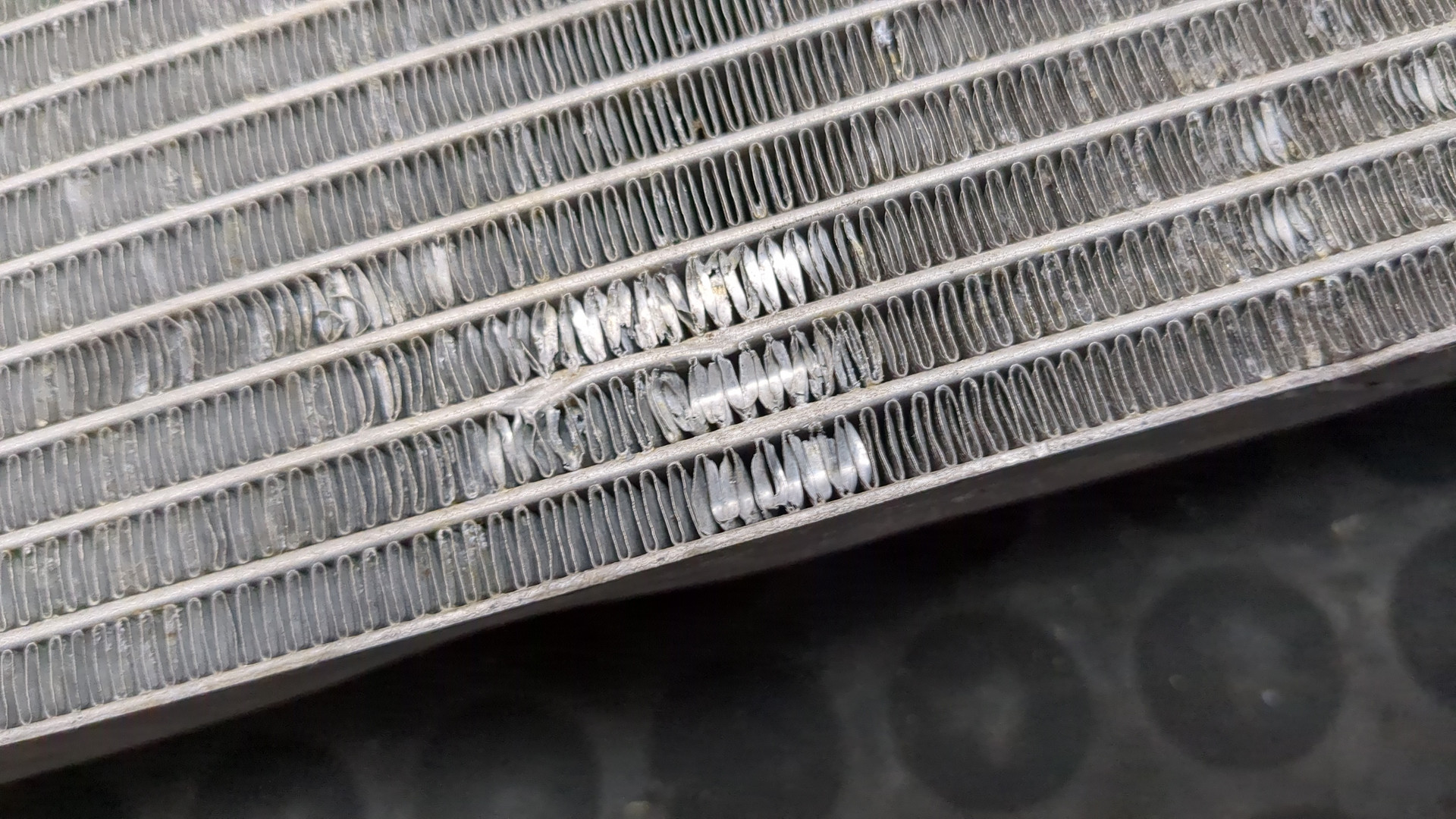 Радиатор охлаждения двигателя основной