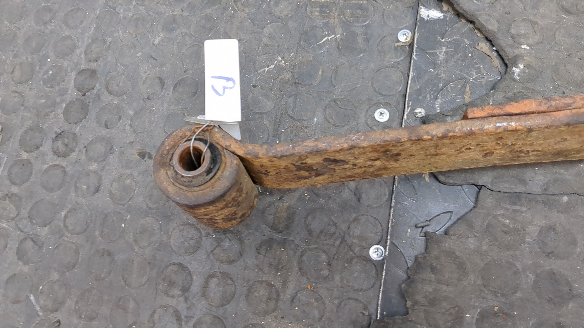 Рессора задняя