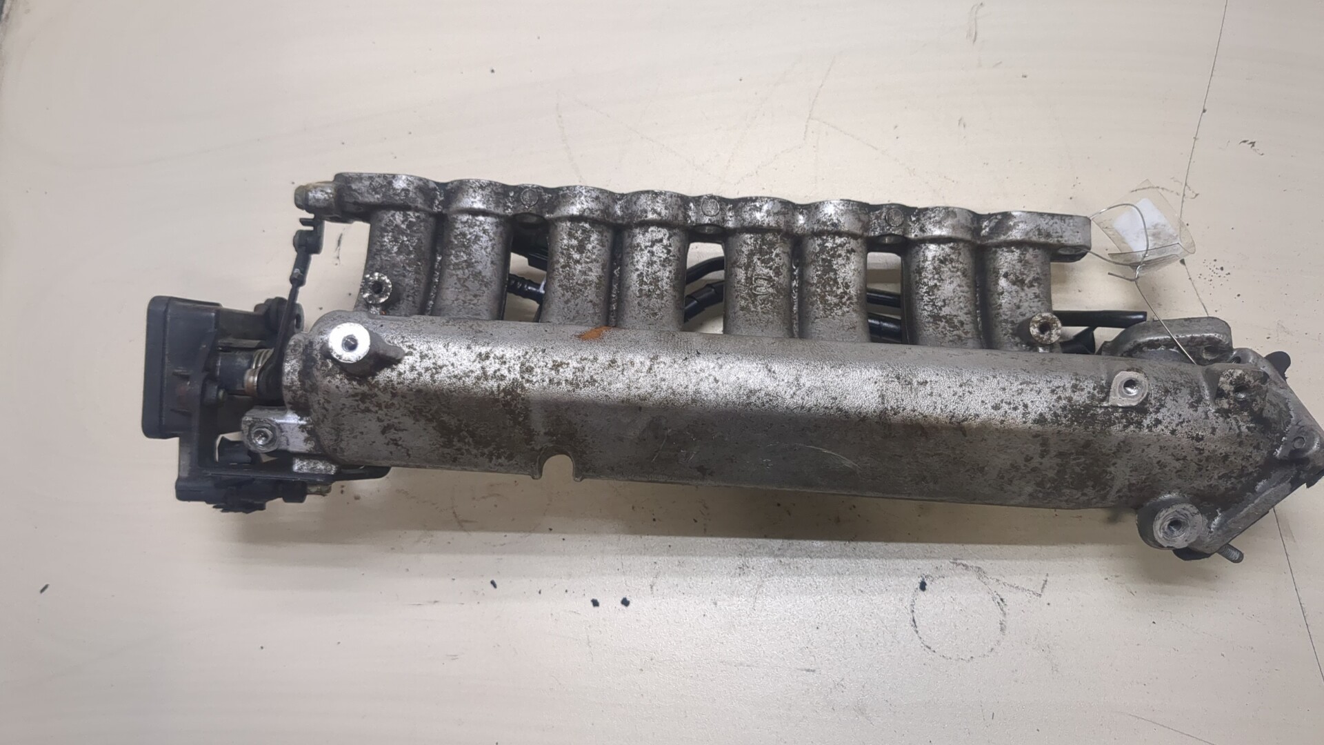 Коллектор впускной