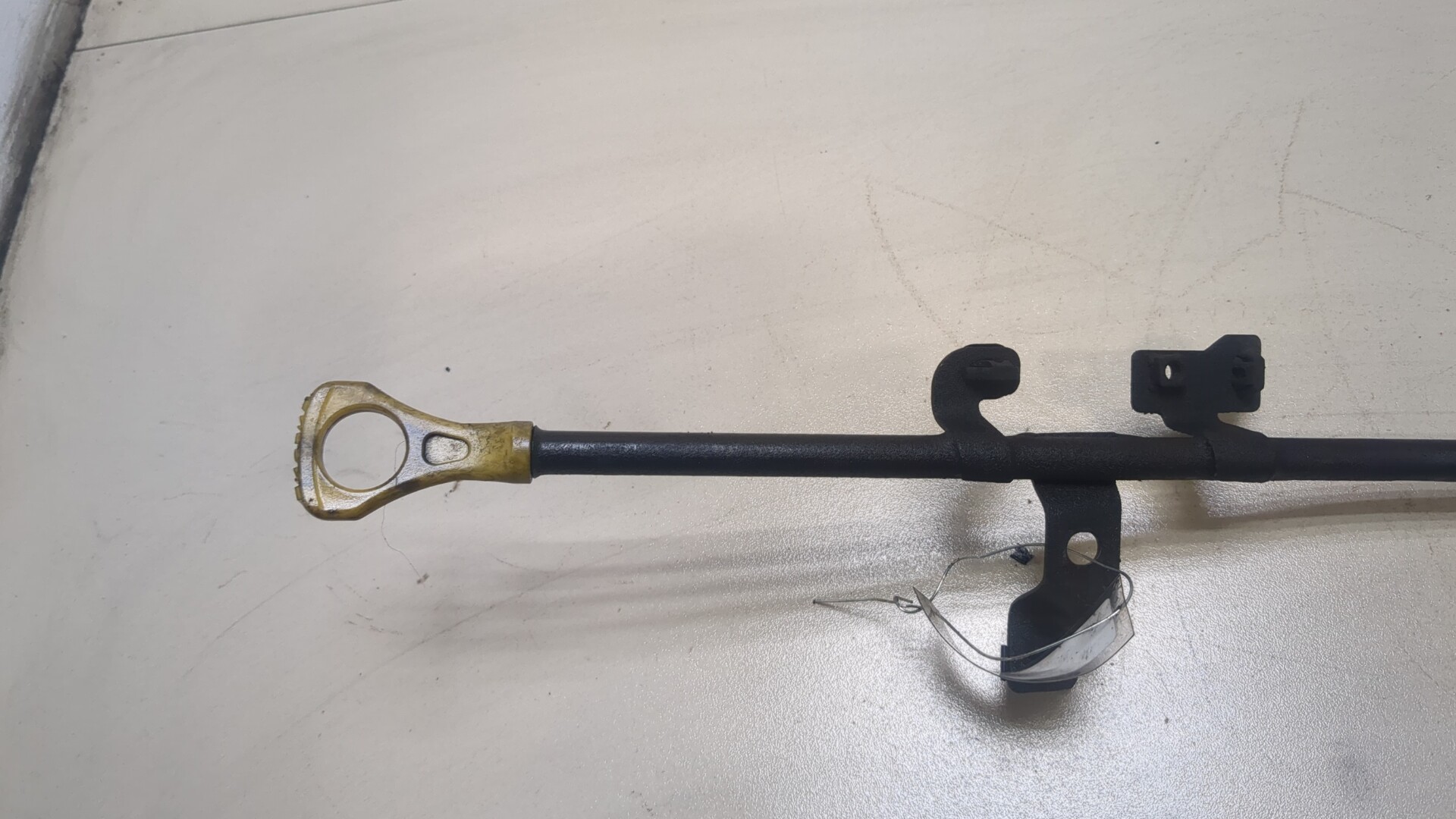 Щуп масляный двигателя