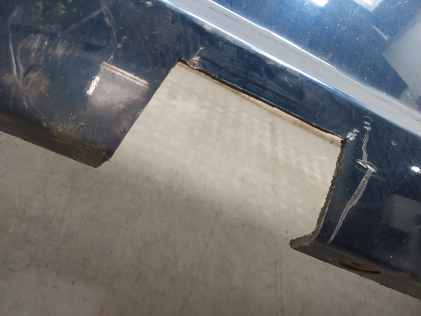 Бампер задний