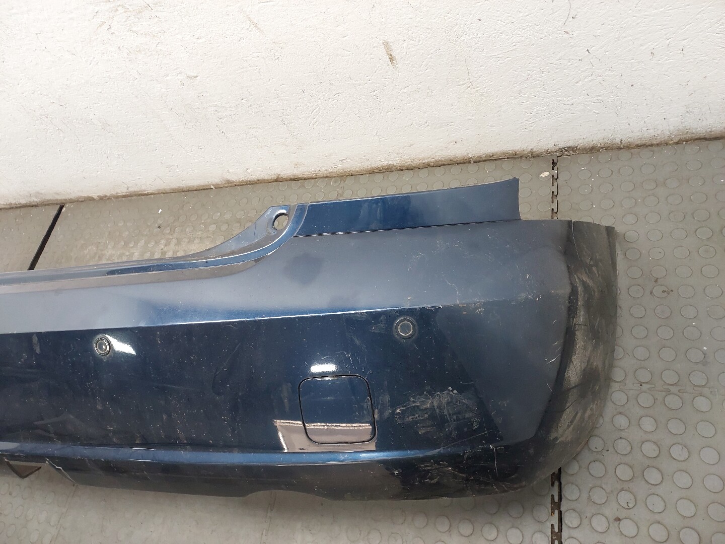 Бампер задний