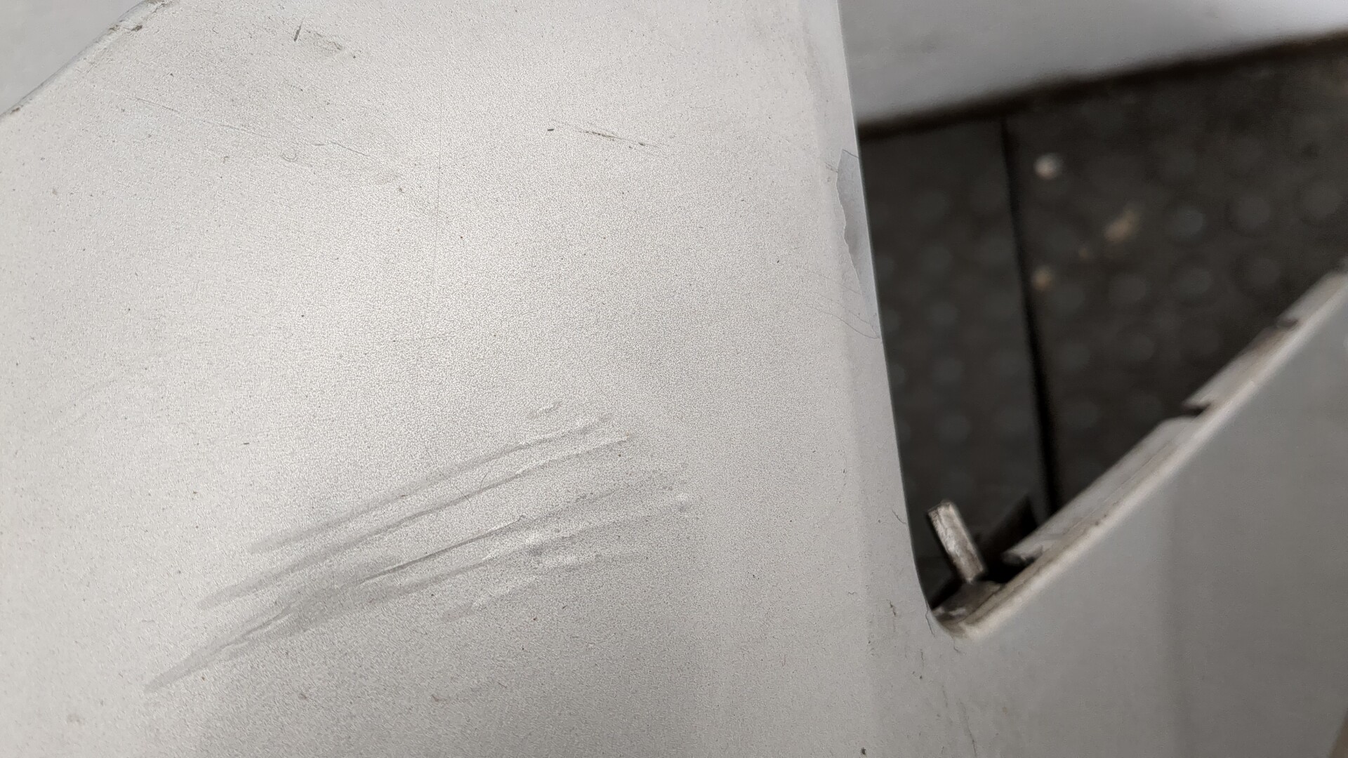 Бампер задний