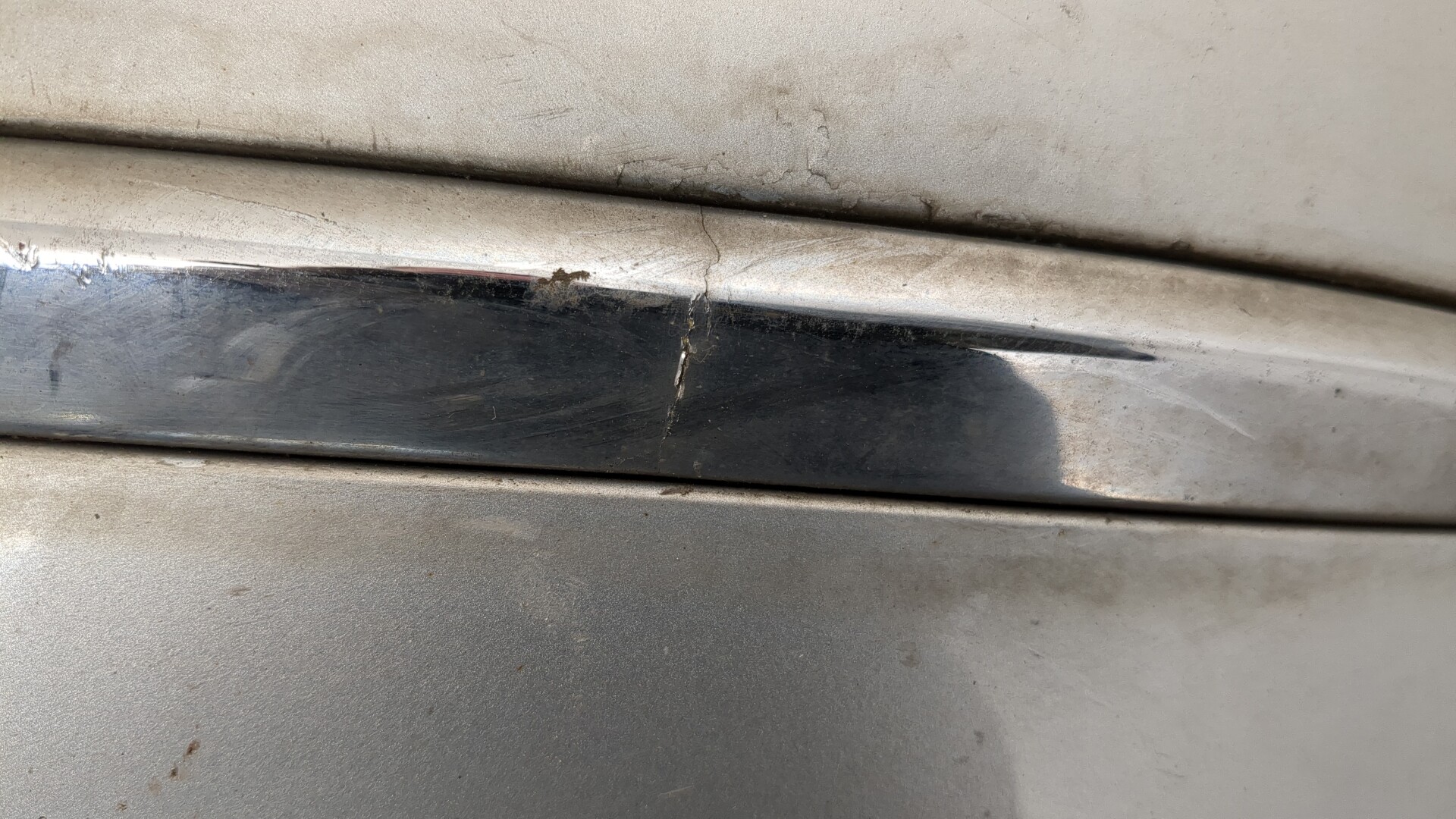 Бампер задний