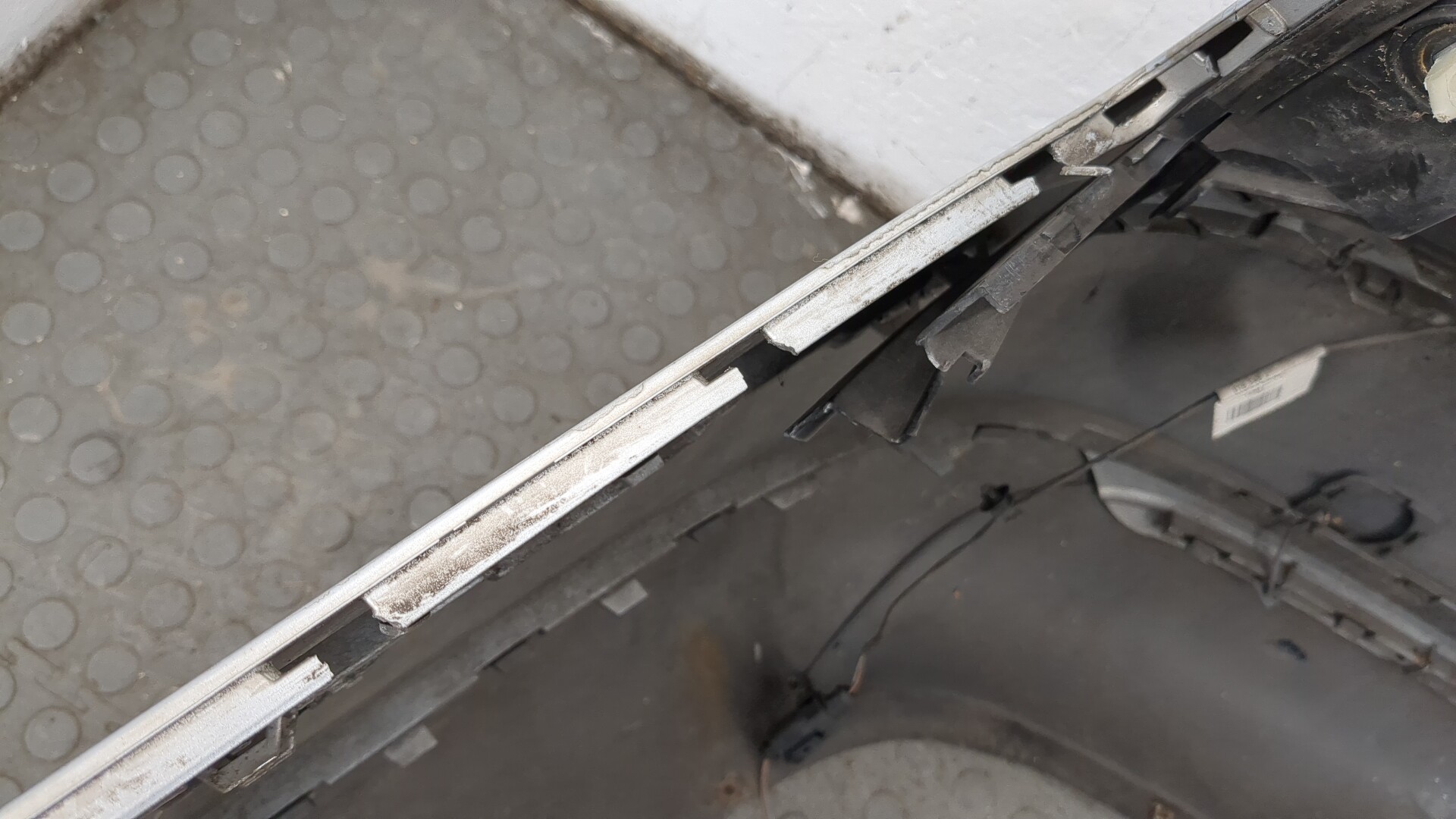 Бампер задний