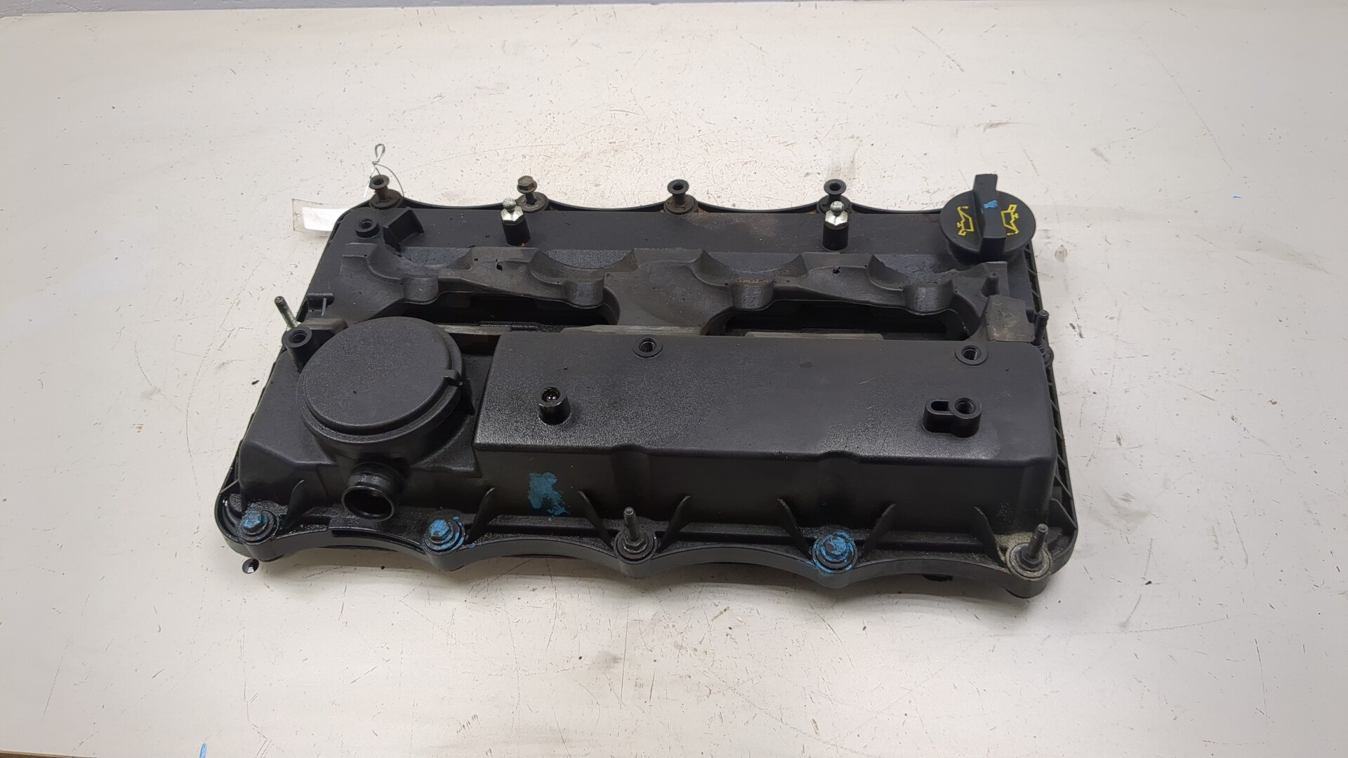 Крышка клапанная ГБЦ