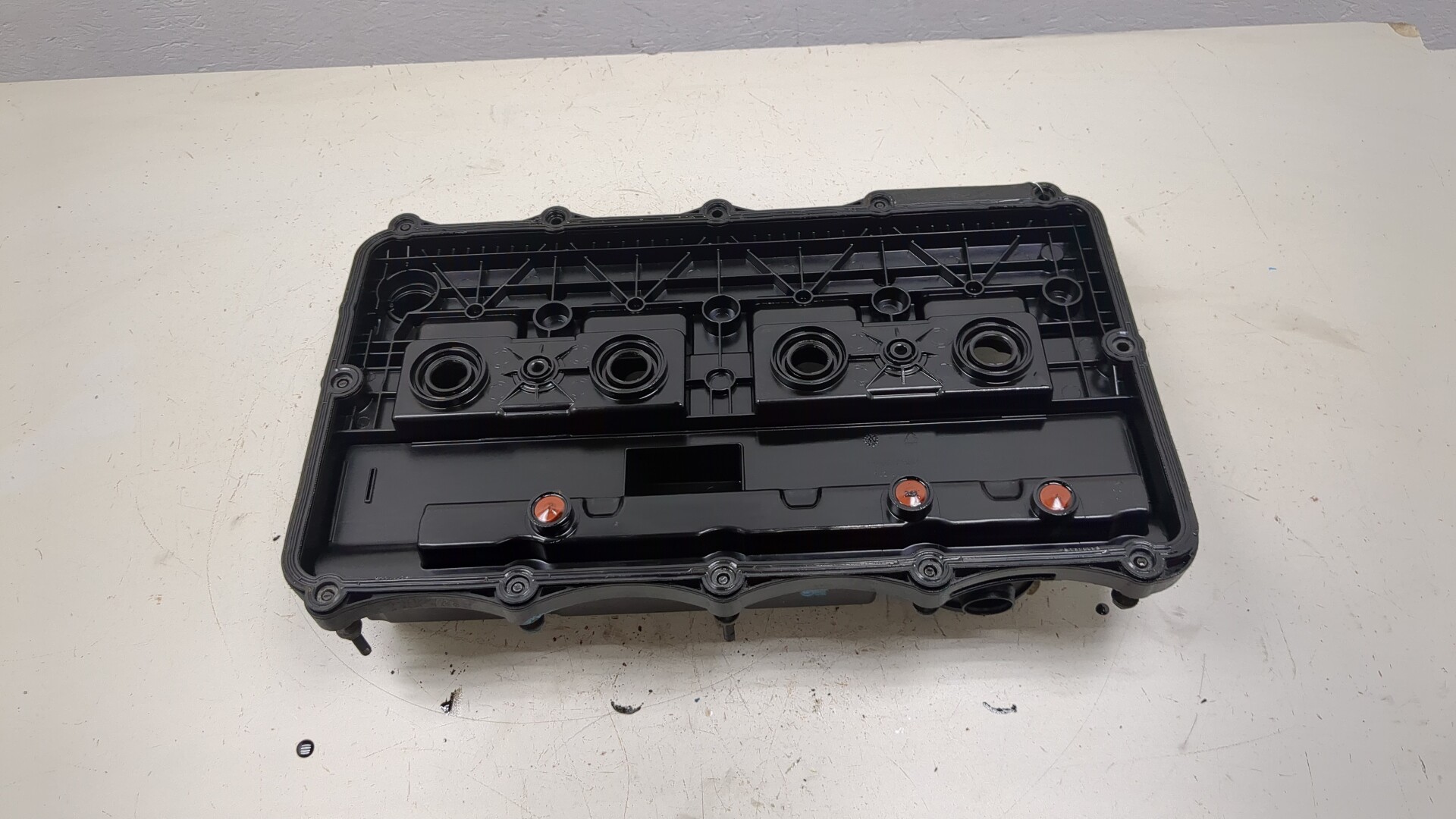 Крышка клапанная ГБЦ