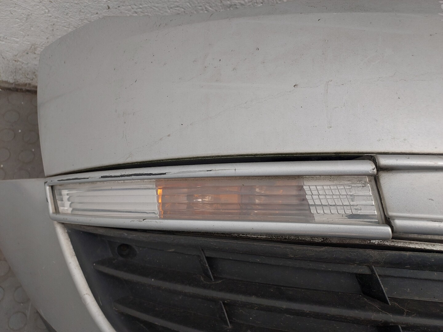 Бампер передний