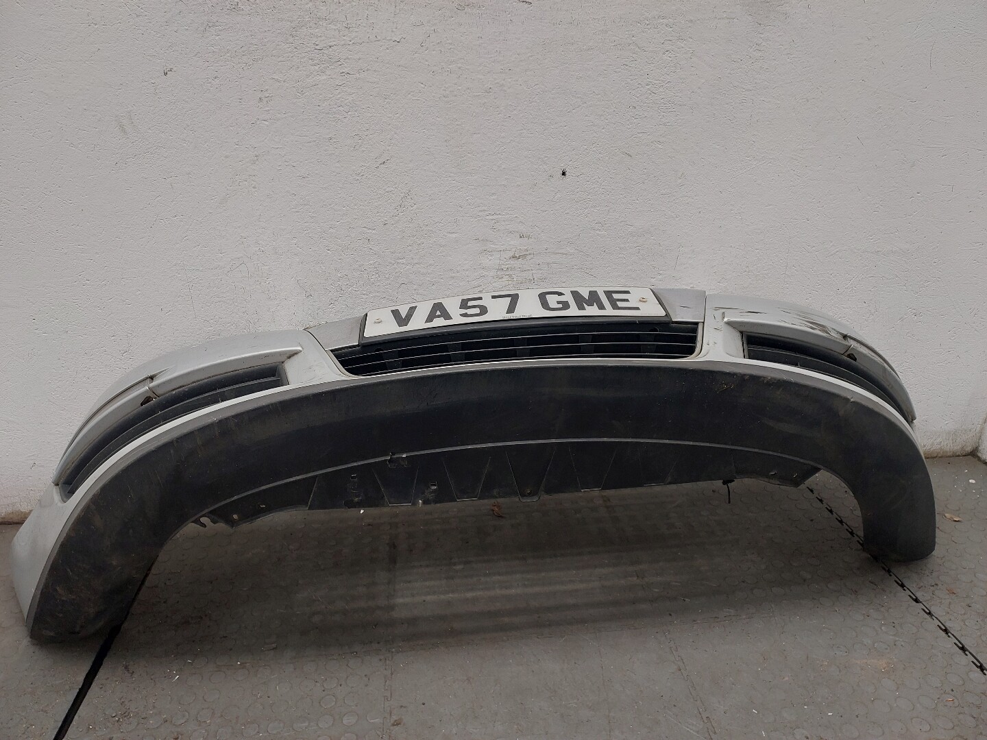 Бампер передний