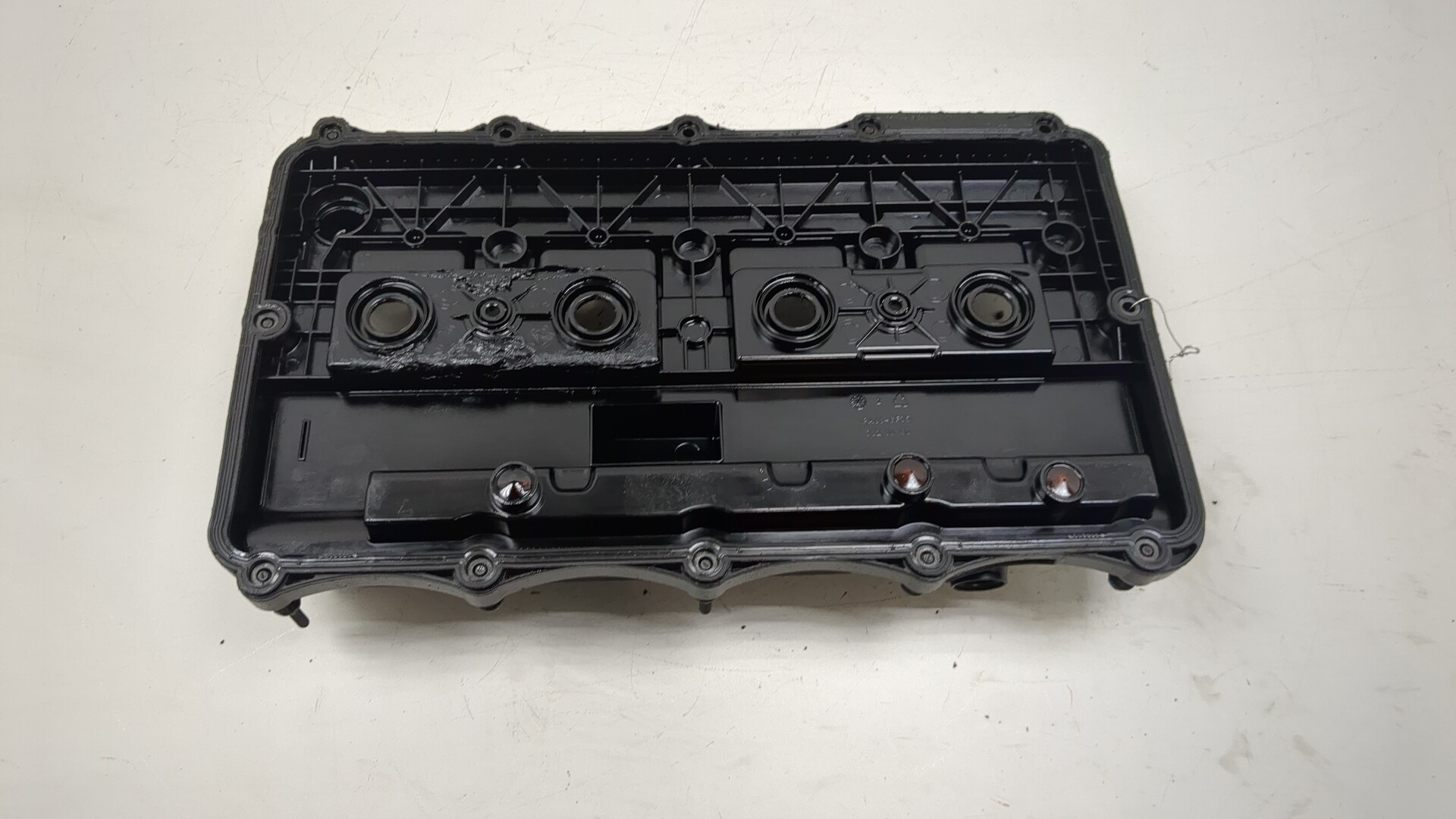 Крышка клапанная ГБЦ