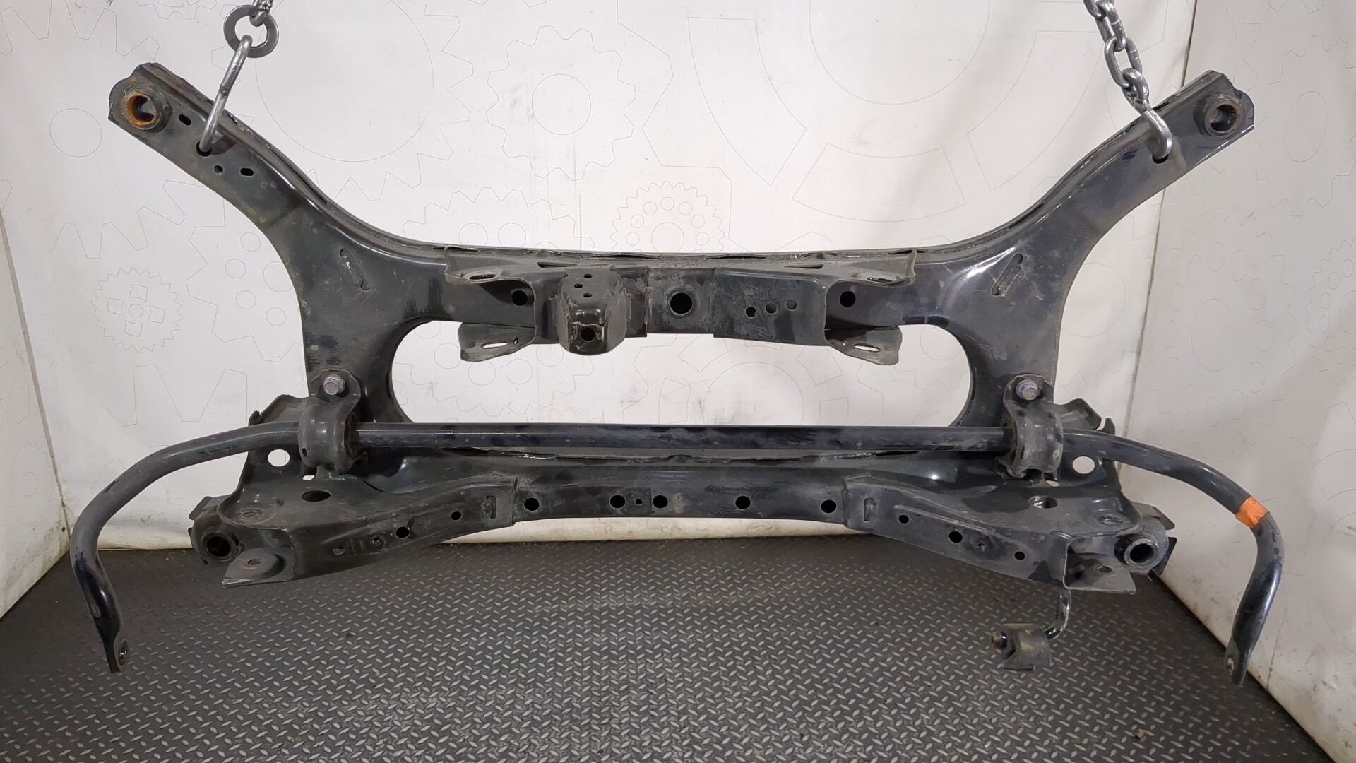 Балка задняя